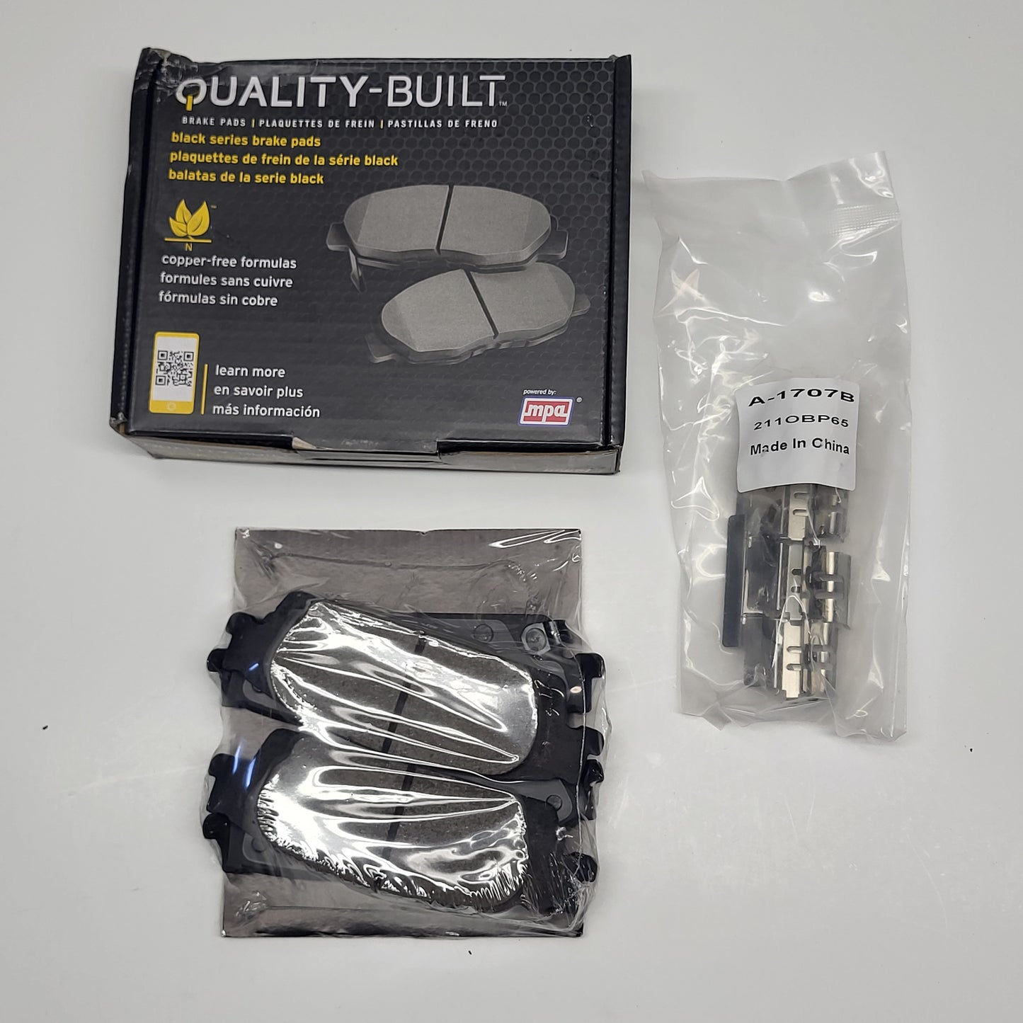 QUALITY-BUILT Ceramic Disc Brake Pad Set Black Rear 1003-1707C
