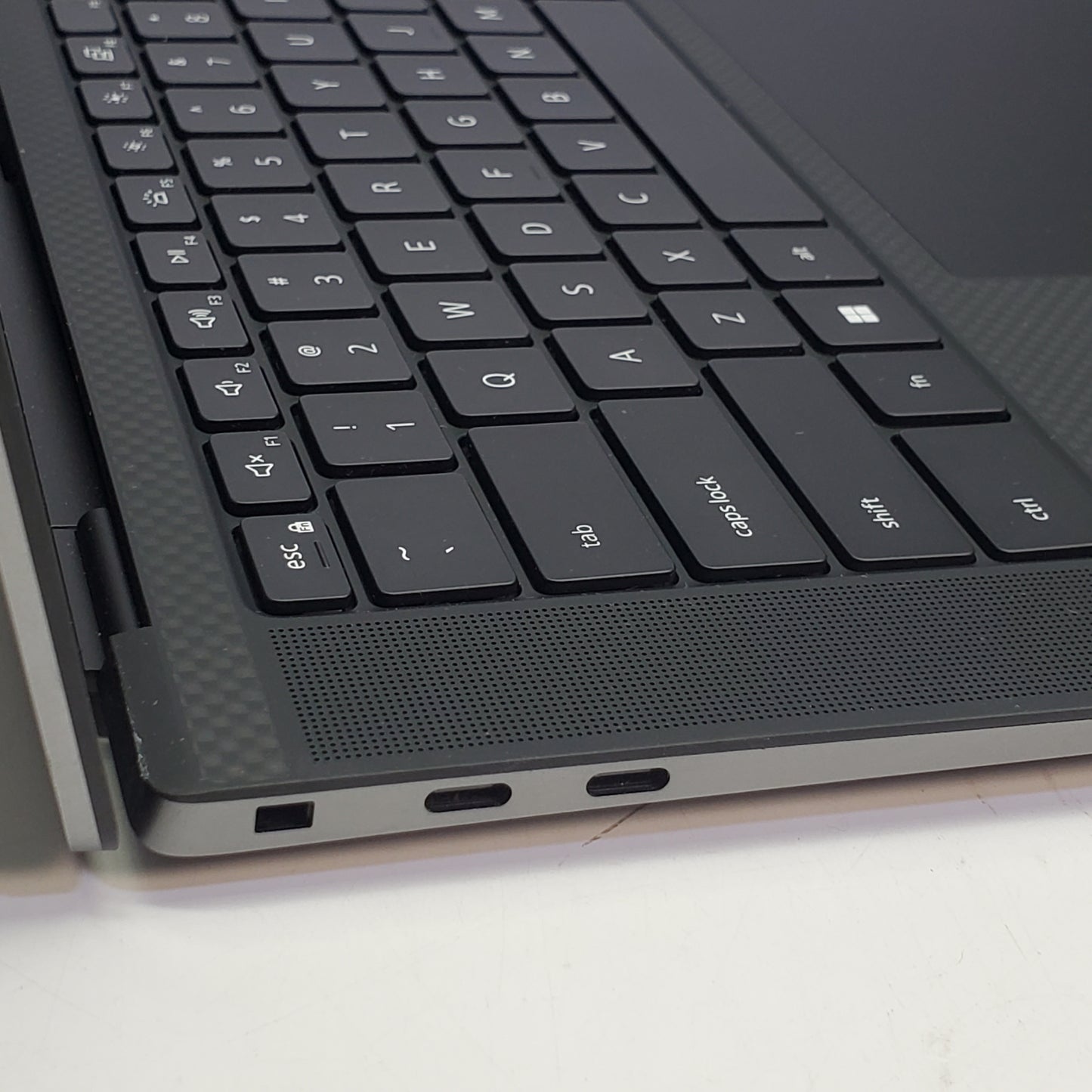 DELL Precision 5570 I7-12800H 32GB RAM Laptop Mobile Workstation 15" Grey P91F  (Pre-Owned) Without OS & Accessories