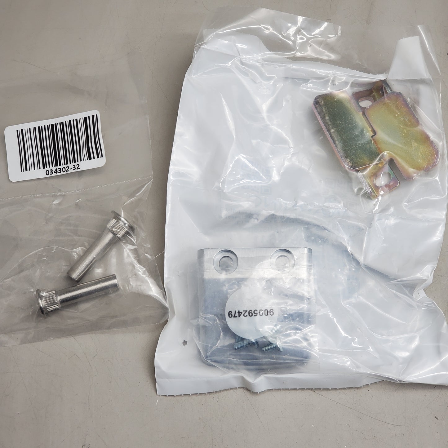 VON DUPRIN Allegion Rim Panic Night Latch Exit Device W/ Cylinder L-Trim ED33A.21696