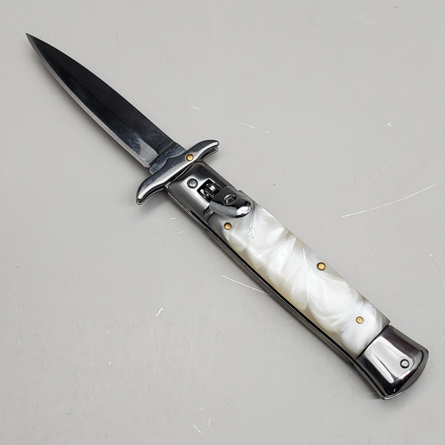 ZA@ ARMED FORCE TACTICAL 8” Handcrafted OTF Pocket Knife – Ivory ST-11WP