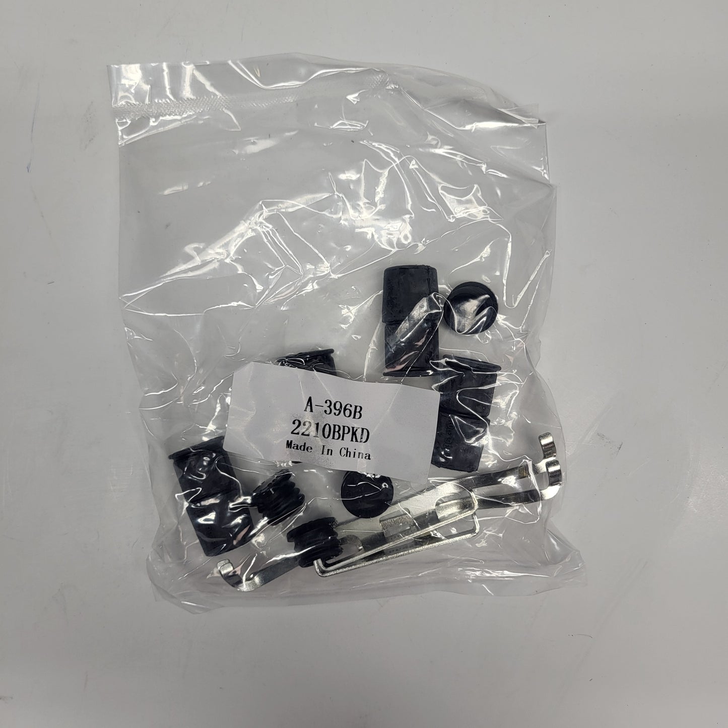 QUALITY-BUILT Ceramic Disc Brake Pad Set Black Rear 1003-1267C