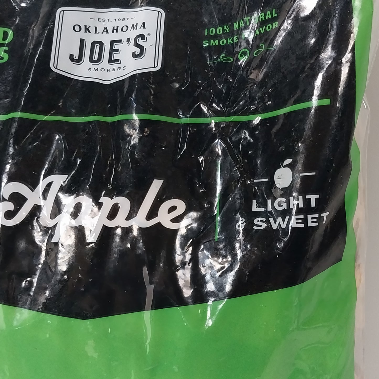 OKLAHOMA JOE'S Wood Chips Apple Bag 179 Cu In 2 Lbs (New)