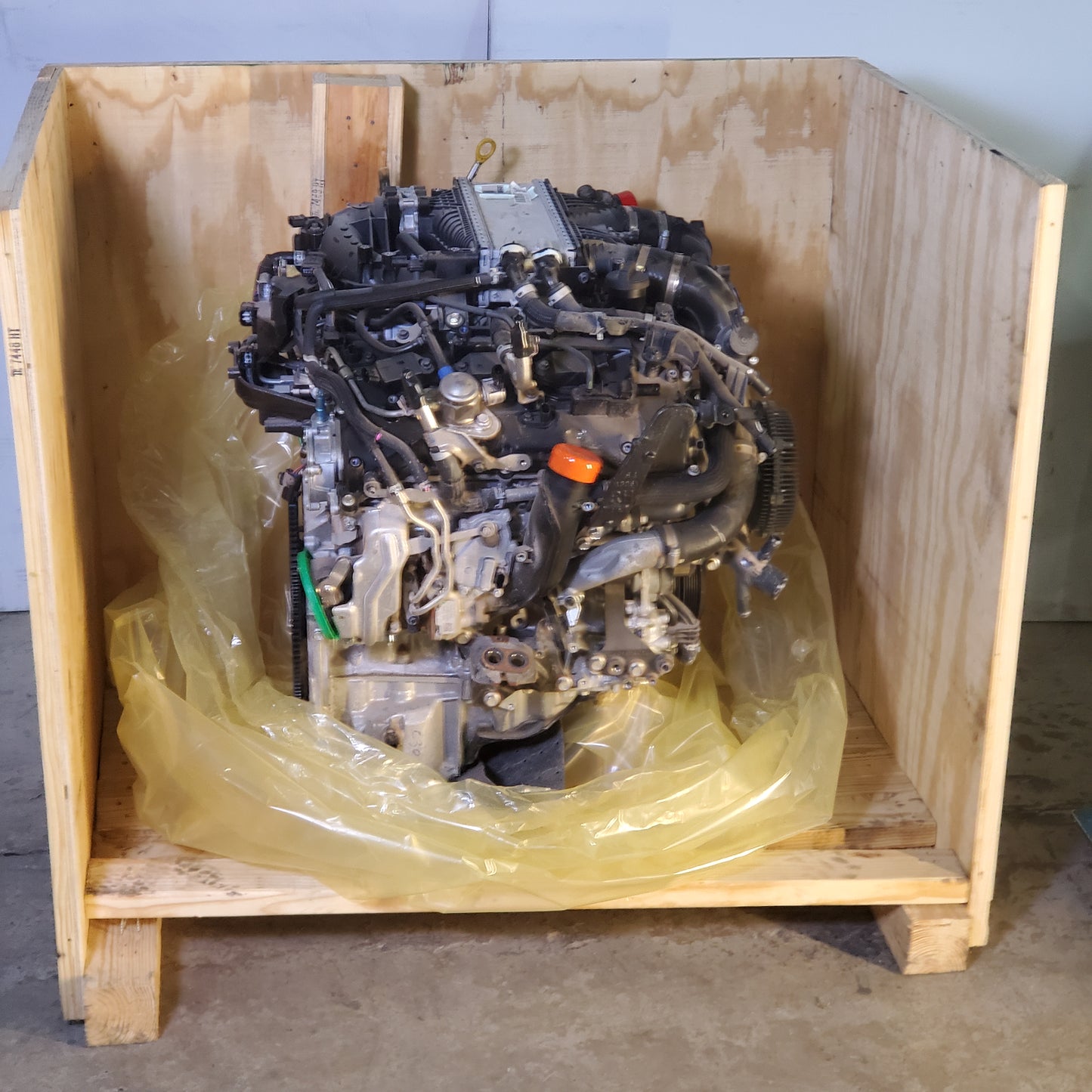 TOYOTA Tundra Engine Assembly L Flyw V35a-k83 04004-23370 (Used As-Is Turns Over)