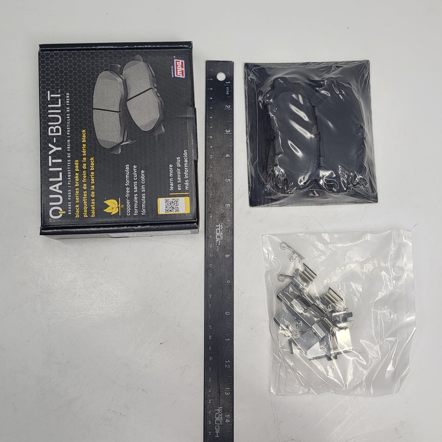 QUALITY-BUILT Ceramic Disc Brake Pad Set Black Rear 1003-1281C