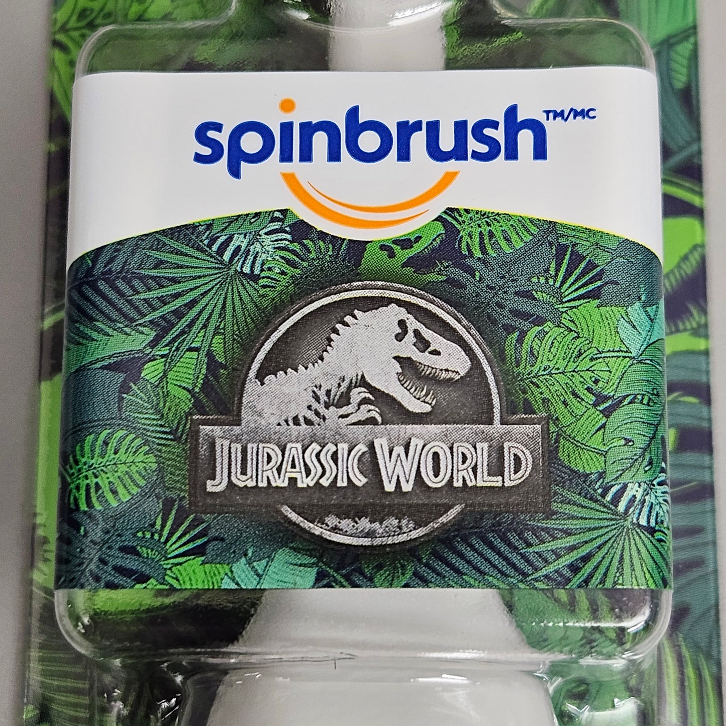 SPINBRUSH (2 PACK) Jurassic World Kid’s Electric Battery Toothbrush 72022068