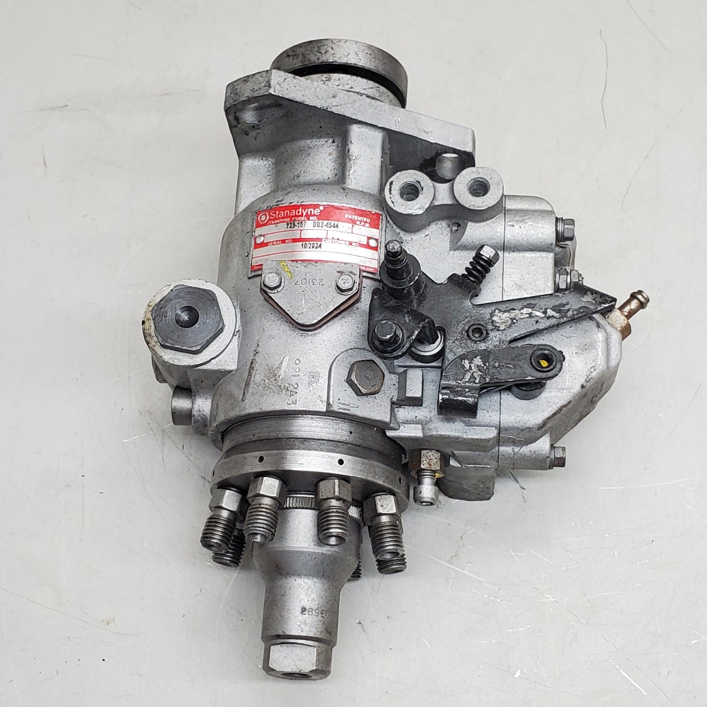 STANADYNE Diesel Fuel Injection Pump for Chevy Heavy Duty 6.2L 1986-1987 739-107 DB2-4544 (For Parts)