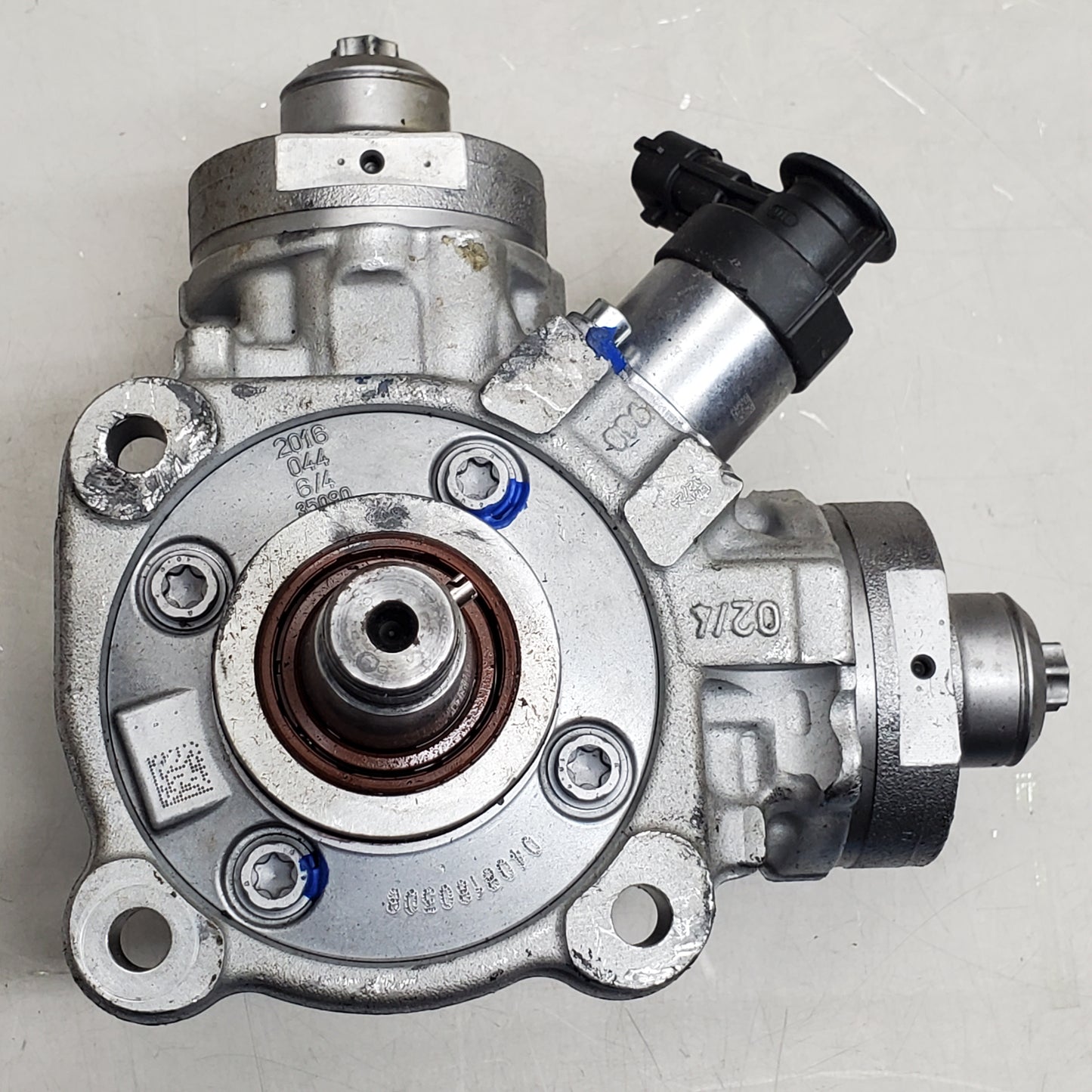 BOSCH High Pressure Fuel Injector Pump for Ford Powerstroke Cp4 Deisel  2011-2019 6.7L CP4-851X (For Parts)