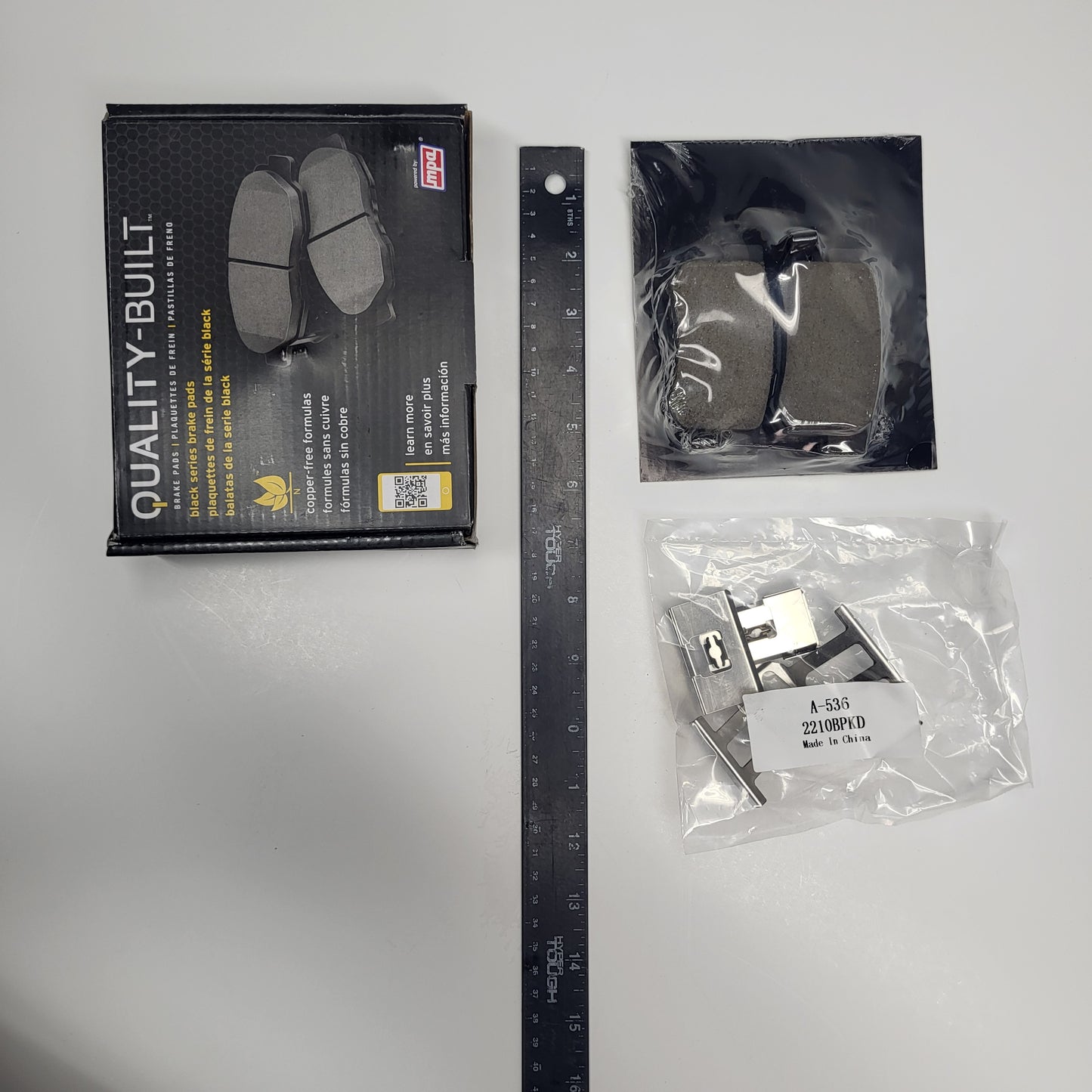 QUALITY-BUILT Ceramic Disc Brake Pad Set Black Rear 1003-0536C