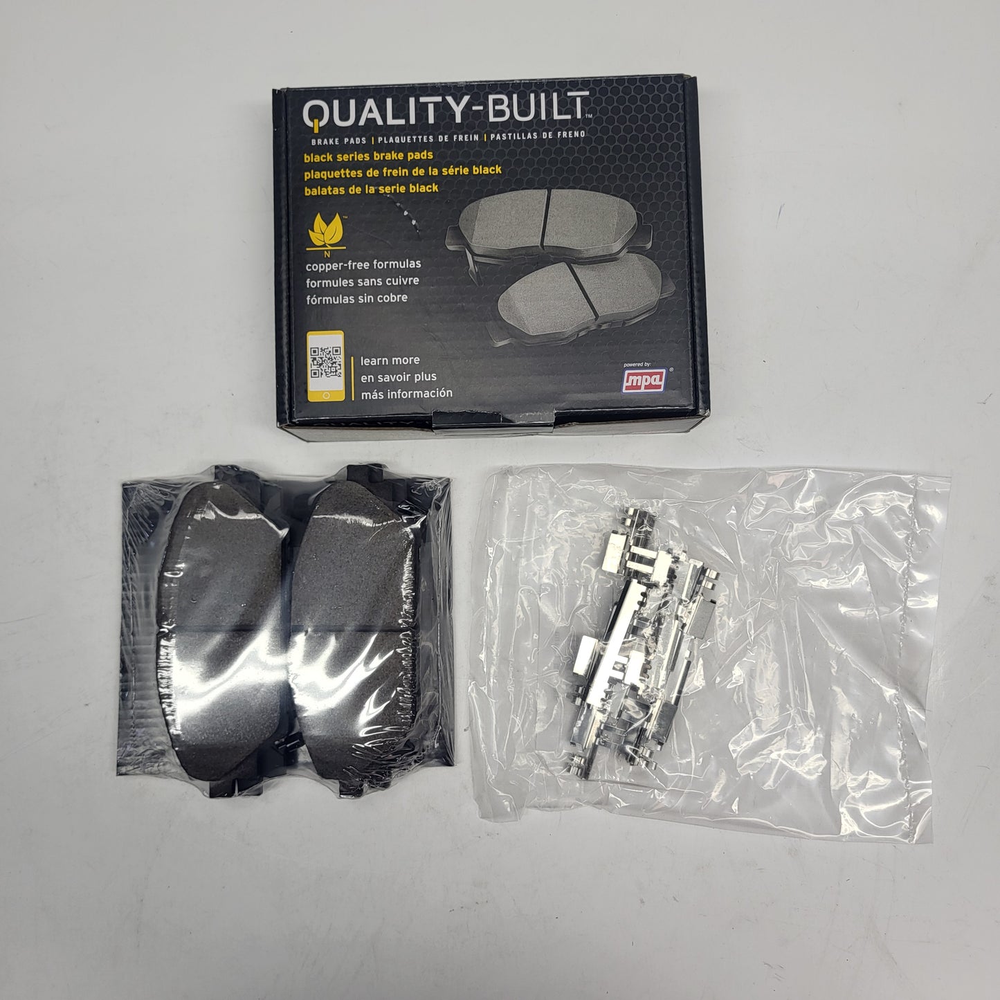 QUALITY-BUILT Ceramic Disc Brake Pad Set Black Front 1003-1728C