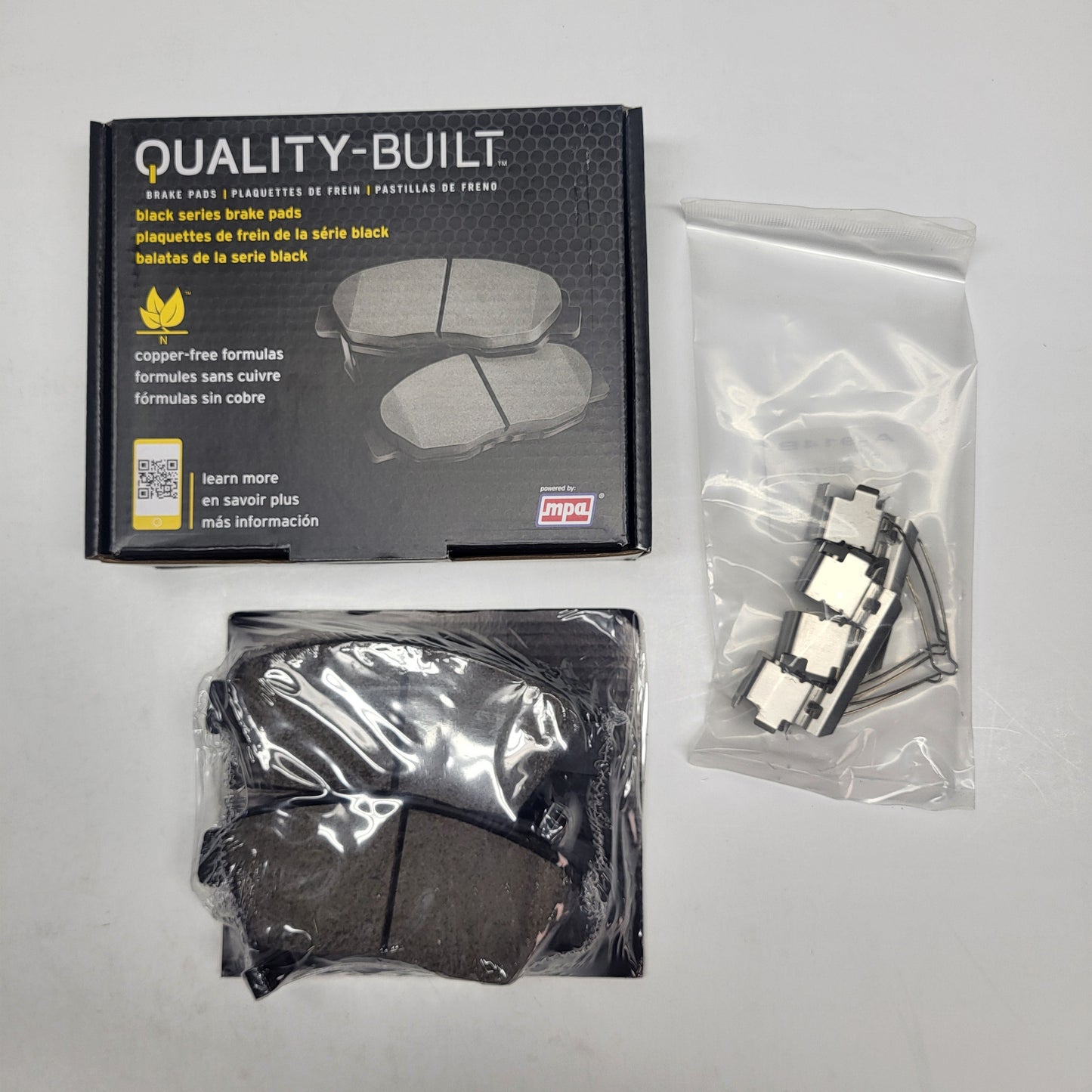 QUALITY-BUILT Ceramic Disc Brake Pad Set Black Front 1003-1394C