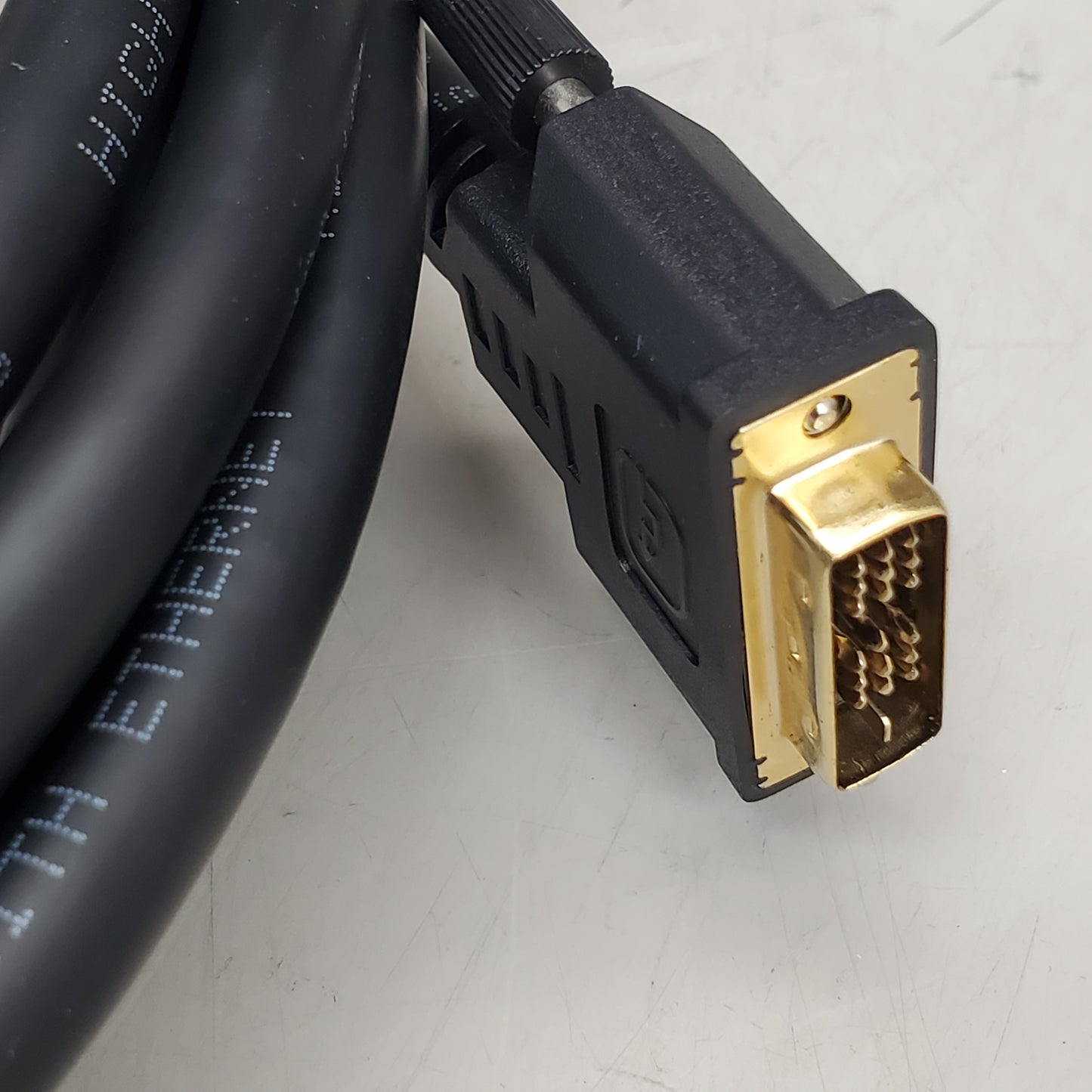 BROADATA DVI-D To HDMI High Speed Digital Cable 5m / 16ft Black P39145