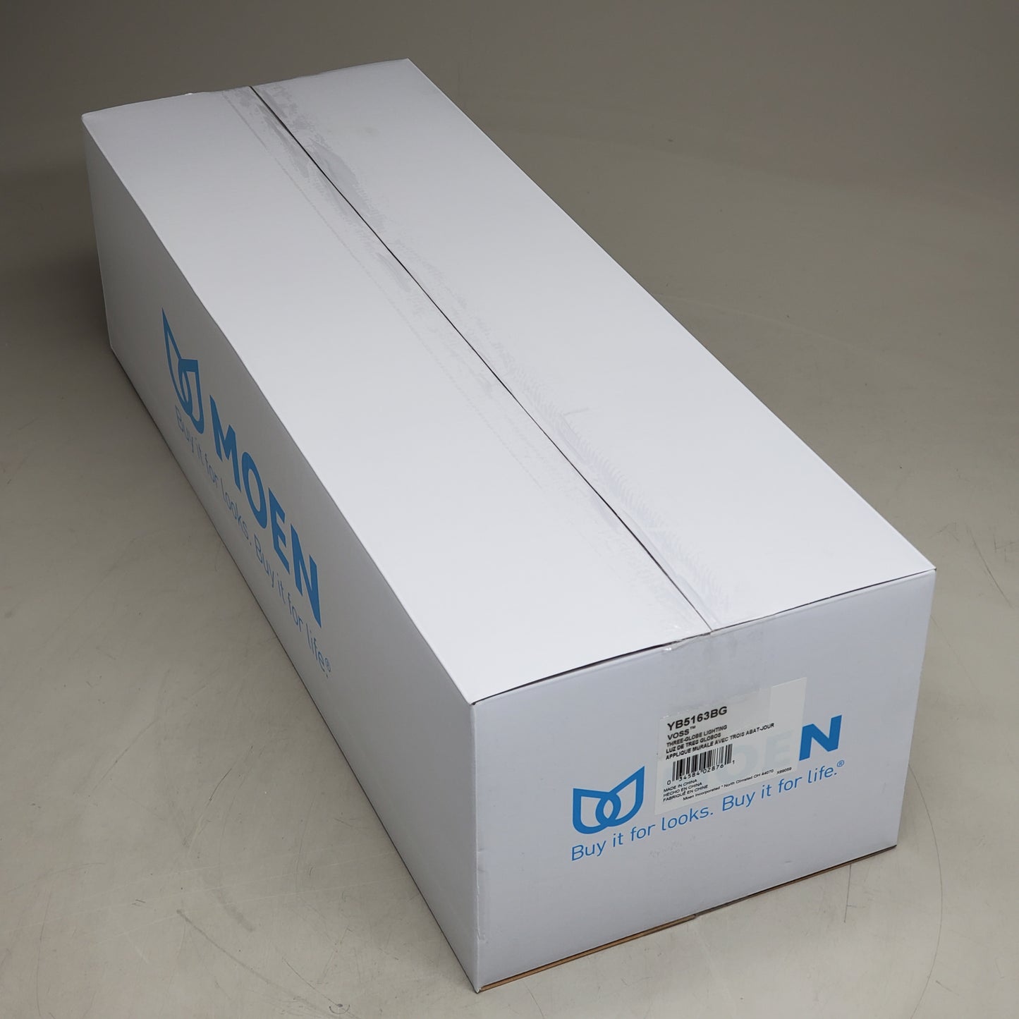 MOEN Voss Three Light Vanity Wall Light Fixture 7"L X 22"W X 9.5"H Brushed Gold YB5163BG