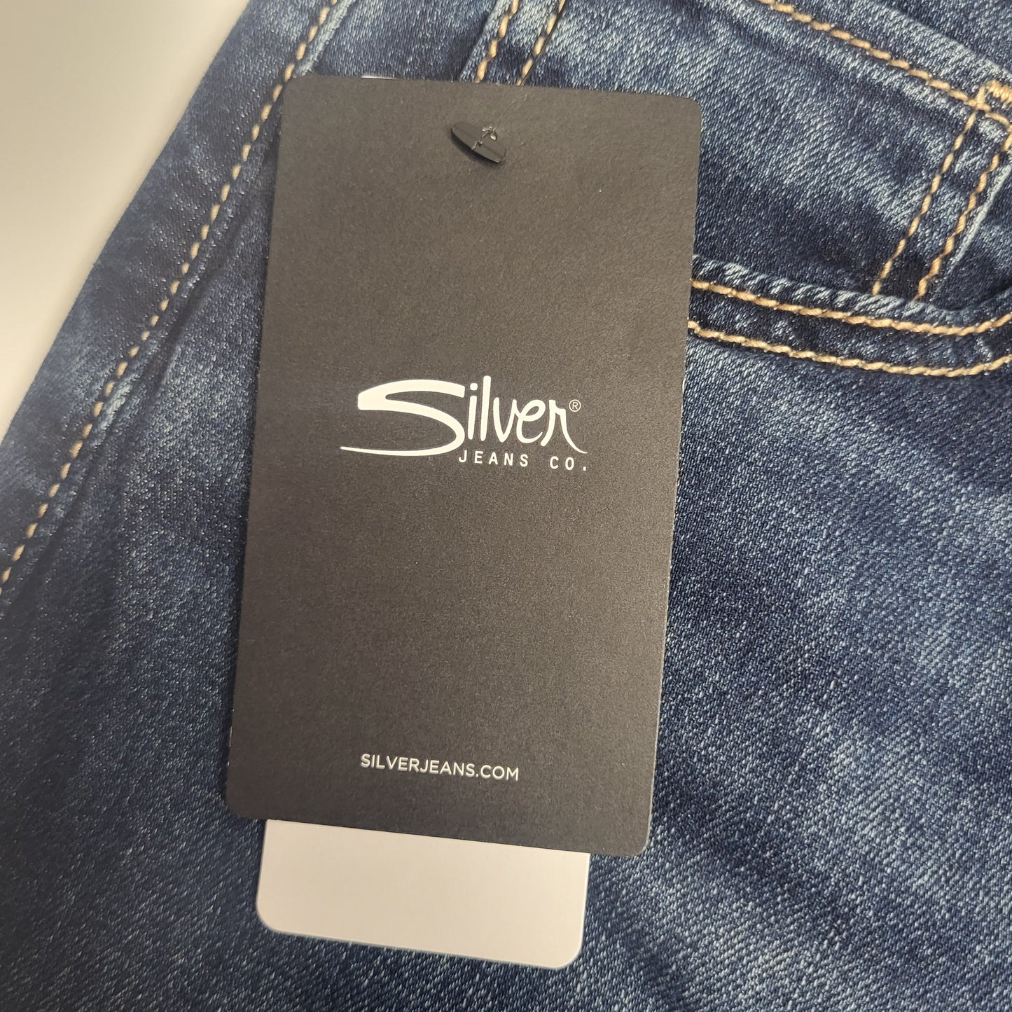 SILVER JEANS CO. Boyfriend Mid Rise Slim Leg Sz 14/29 Indigo W27101CVS415