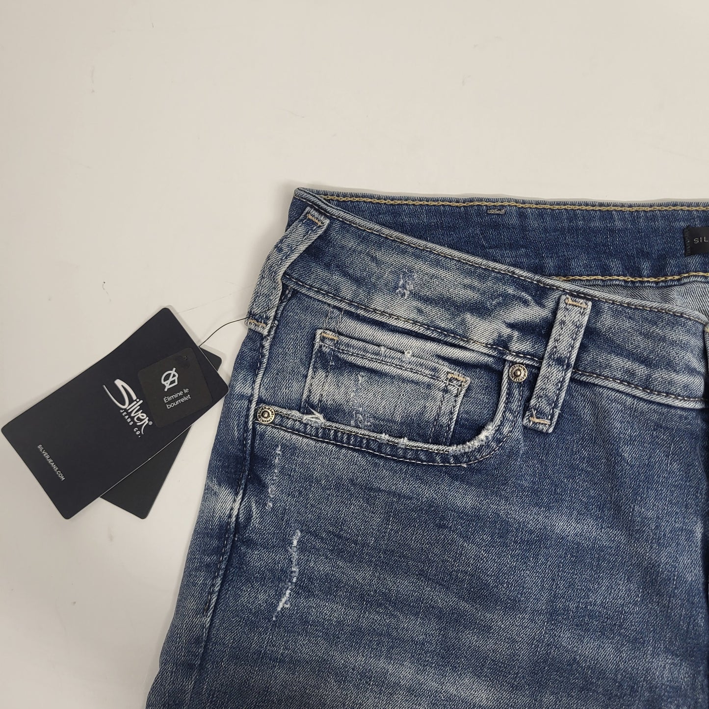 SILVER JEANS CO. Elyse Mid Rise Skinny Leg Sz 33/29 Light Indigo L03116EPX291