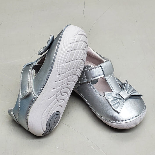 STRIDE RITE Sm Ashtyn Dress Shoes Toddler SZ 5M Silver BG036302