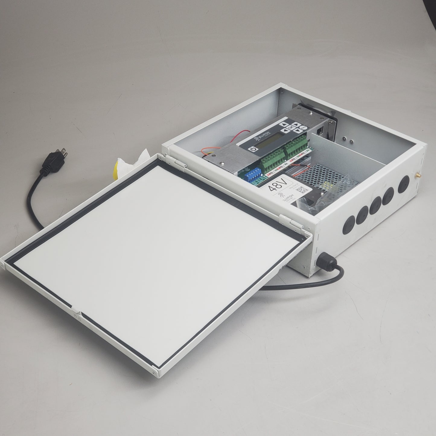 ZA@ JELLYFISH LIGHTING Live Brighter Control Panel White (AS-IS Not Tested)