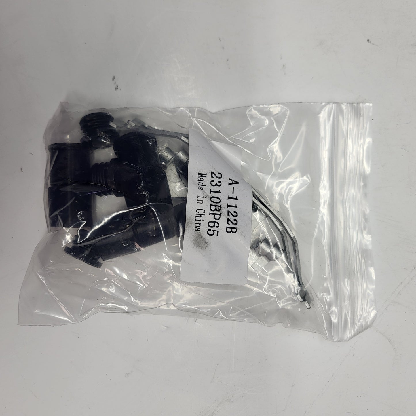 QUALITY-BUILT Ceramic Disc Brake Pad Set Black Rear 1003-1901C