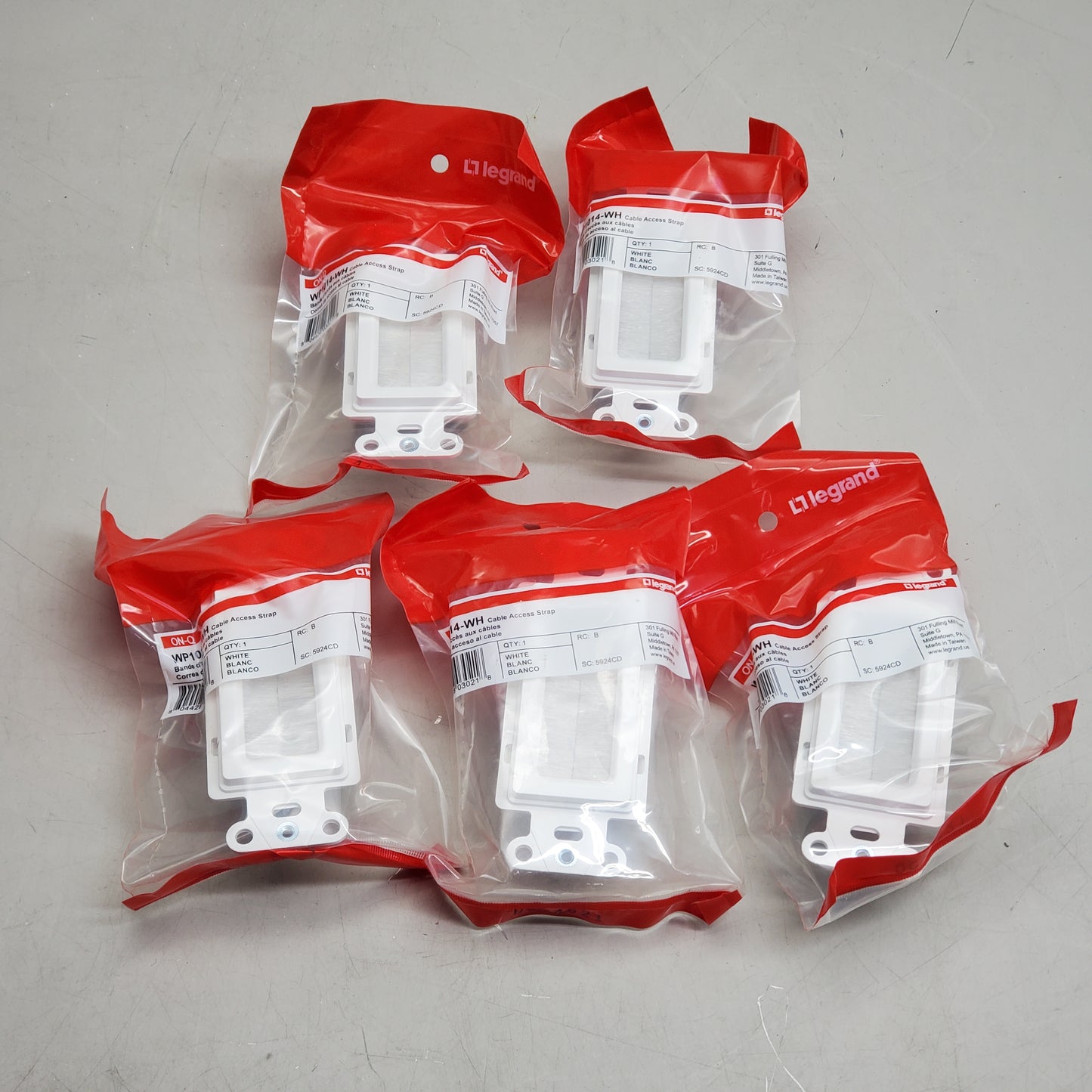 LEGRAND (5 Pack) Cable Access Strap Wall Plate White WP1014-WH