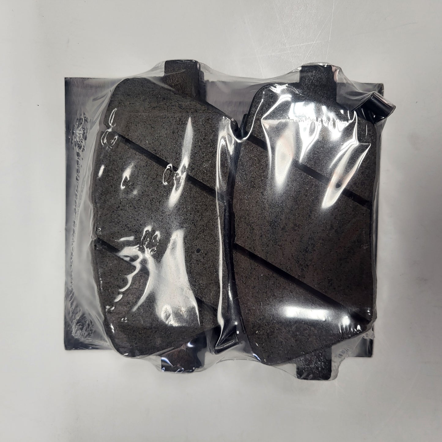 QUALITY-BUILT Ceramic Disc Brake Pad Set Black Front 1003-1432C