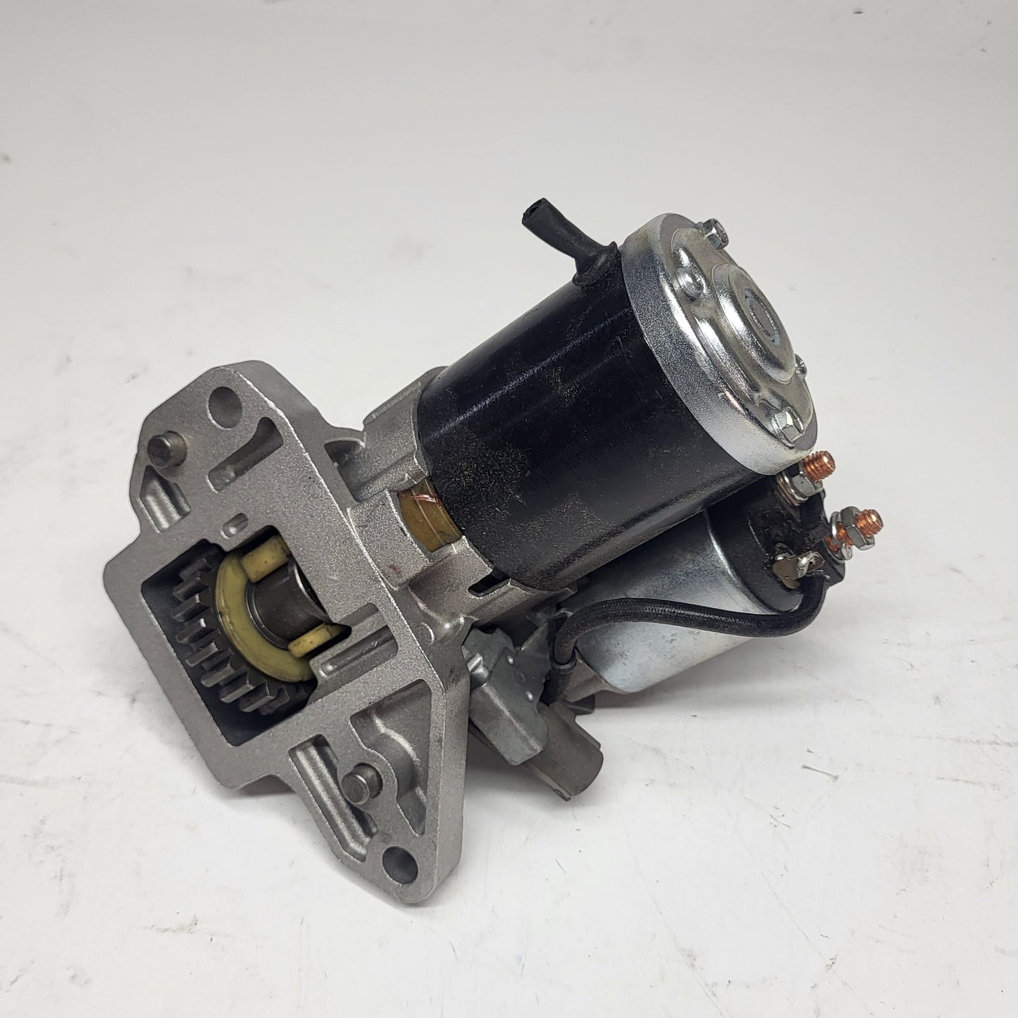 ULTIMA Starter 12-volt Replacement Motor Starter R713083 (Remanufactured)