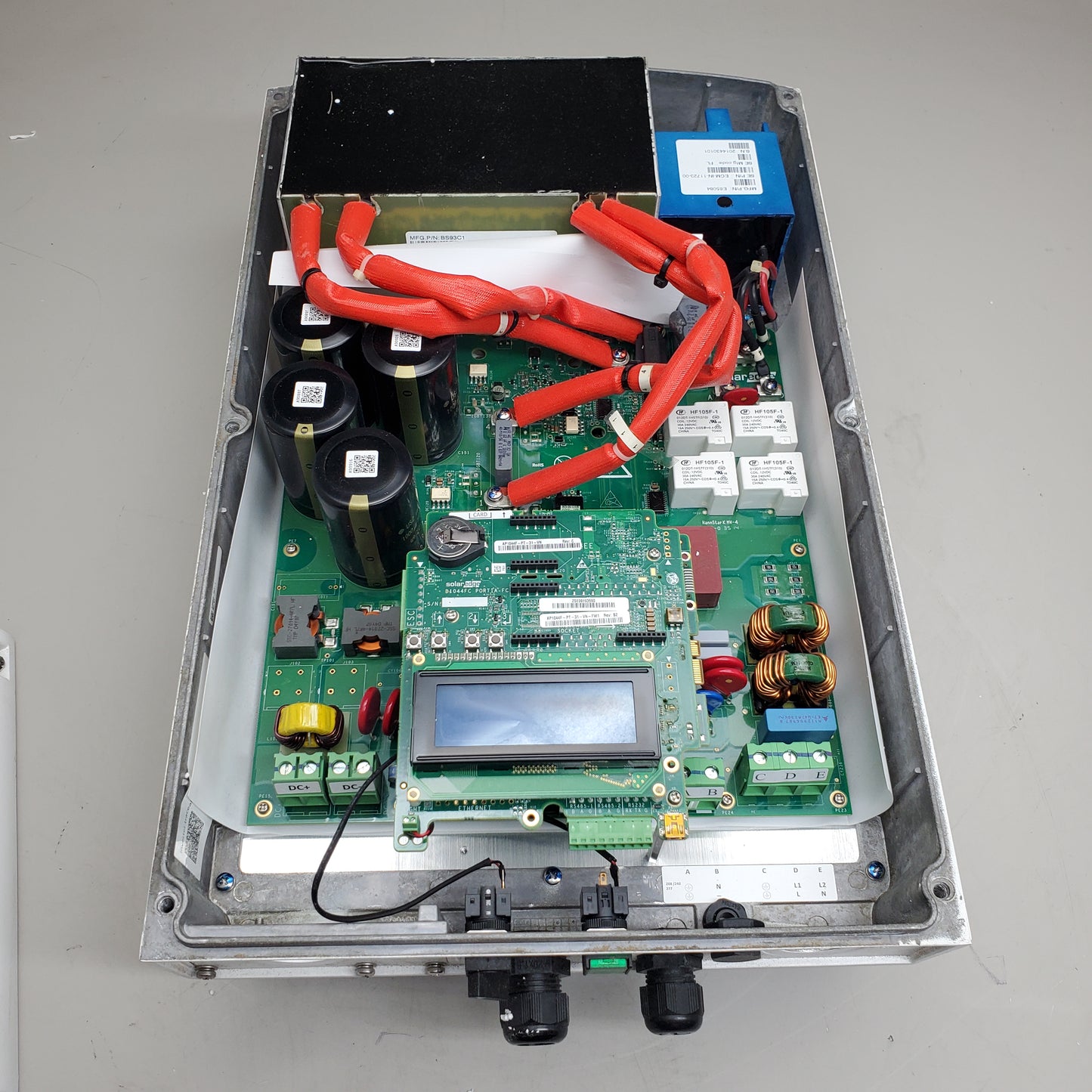 SOLAREDGE Photovoltaic System Dc Disconnect  270-500vdc SE5000A-US001NNU2 (For Parts)