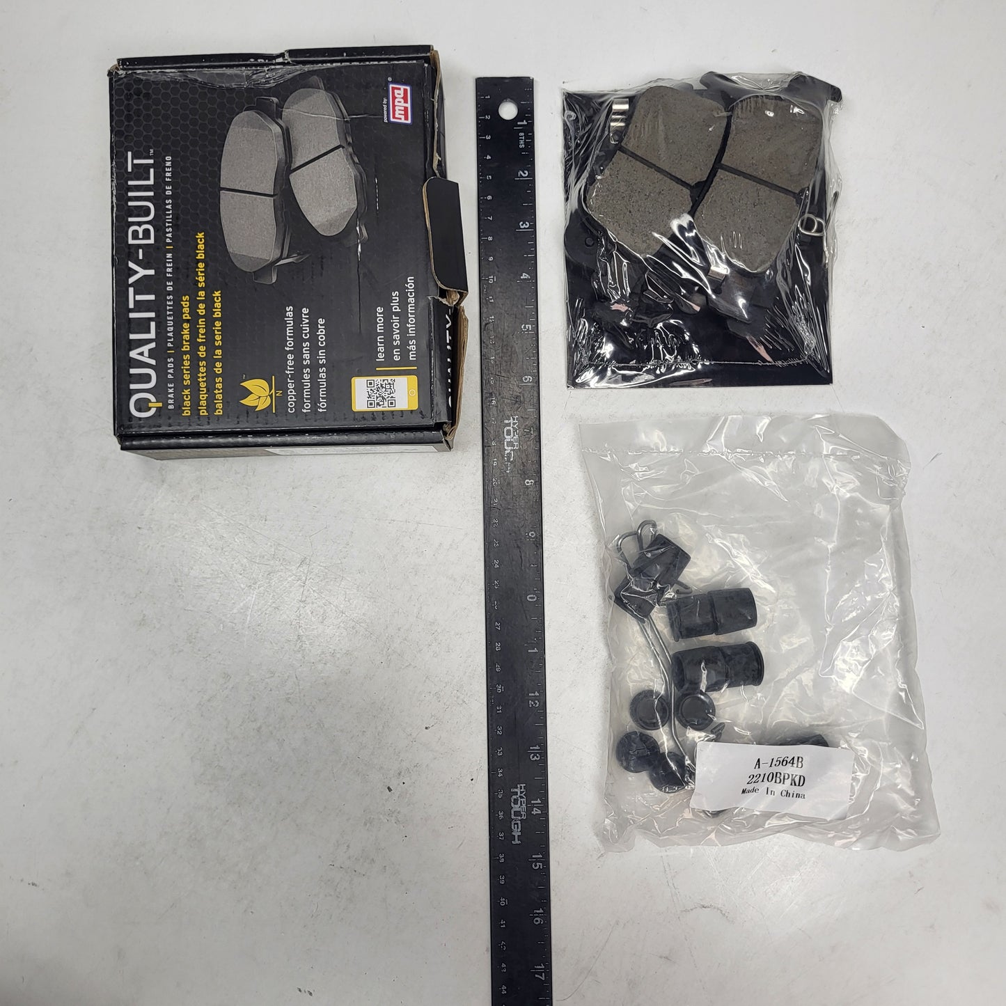 QUALITY-BUILT Ceramic Disc Brake Pad Set Black Rear 1003-1878C