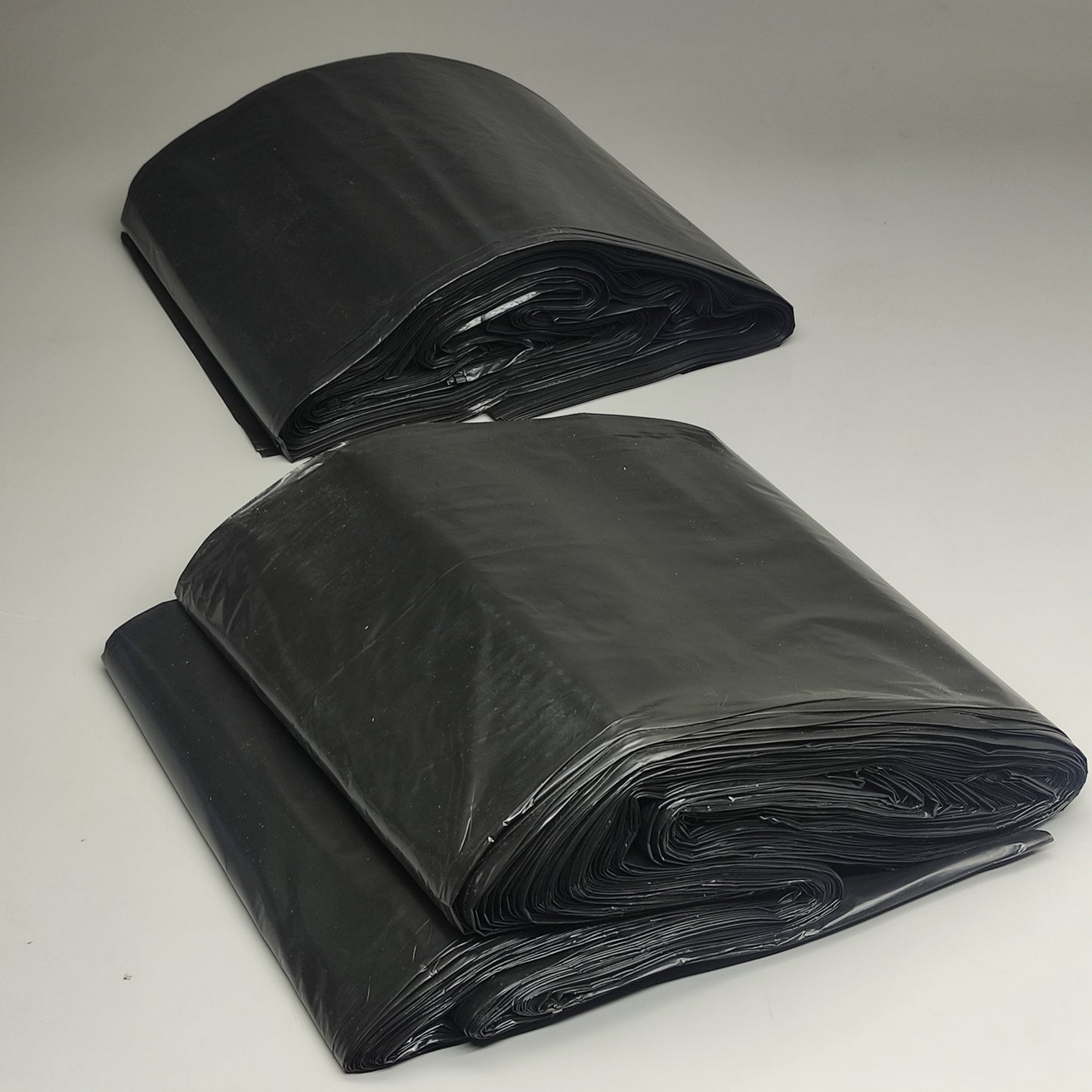 STOUT COMMERCIAL (100 BAGS) 1.5MIL CAN LINERS 50" X 51" T5051B15