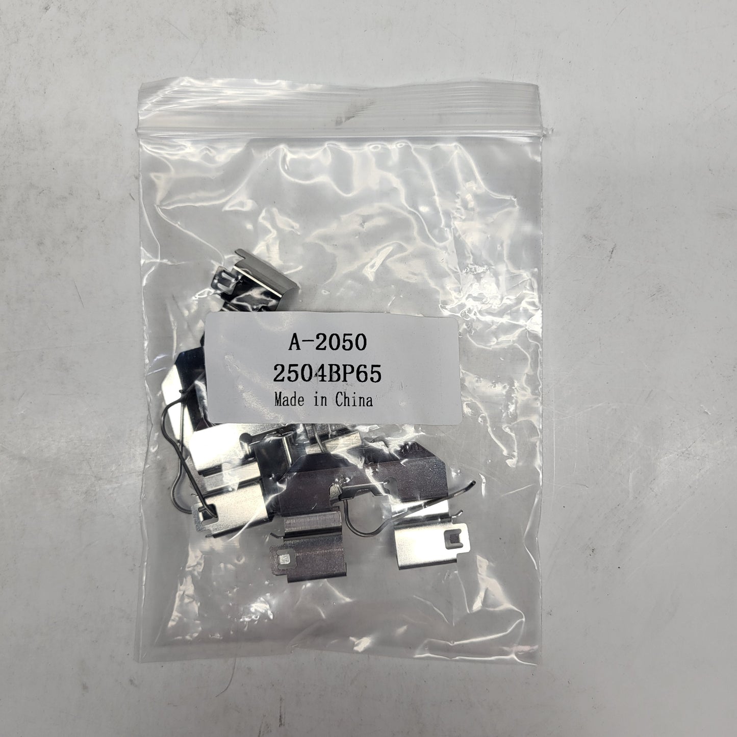 QUALITY-BUILT Ceramic Disc Brake Pad Set Black Front 1003-2098C