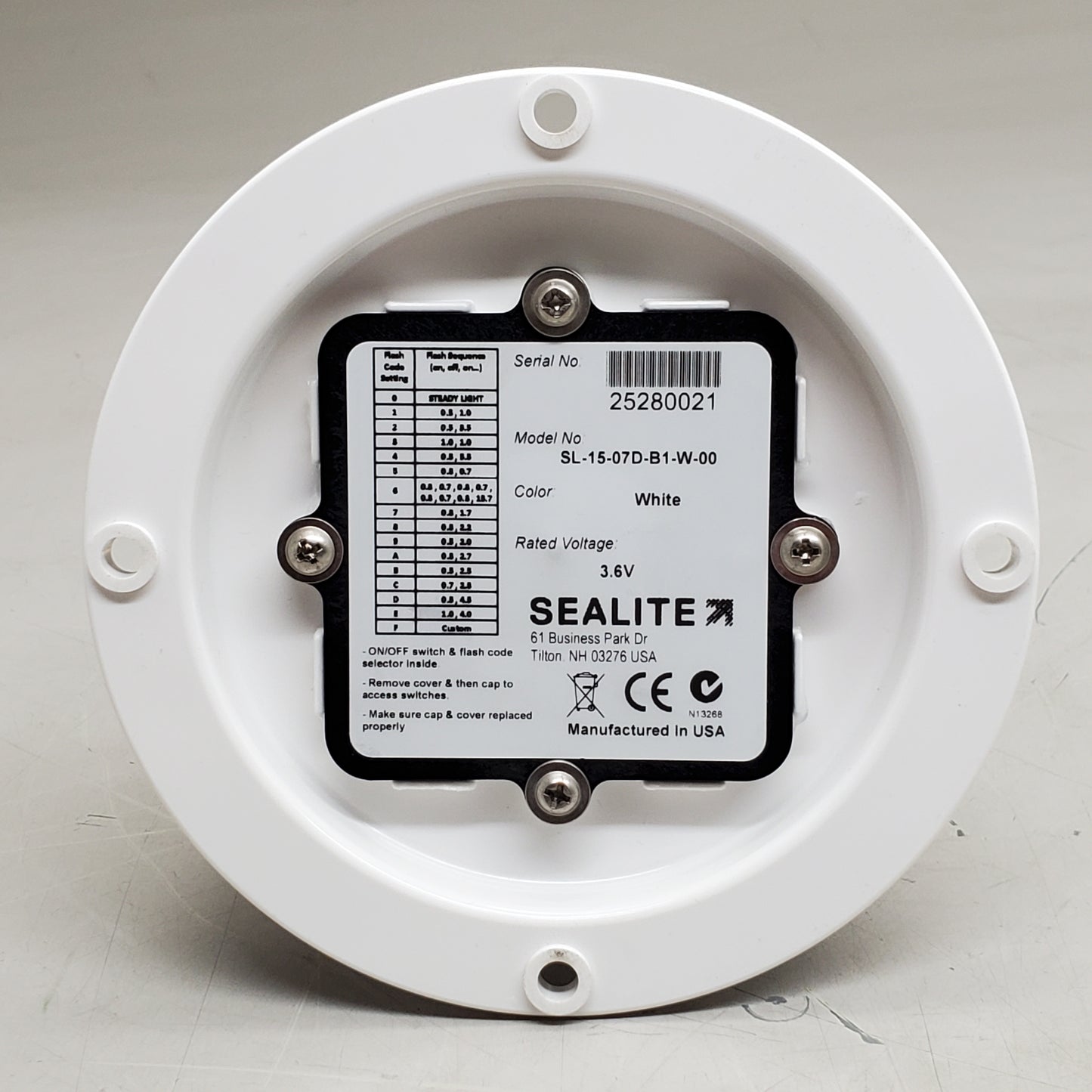 SEALITE Solar Marine Lantern 3.6v 1-2nm+ SL-15 Range 4" White SL-15-07D-B1-W-00
