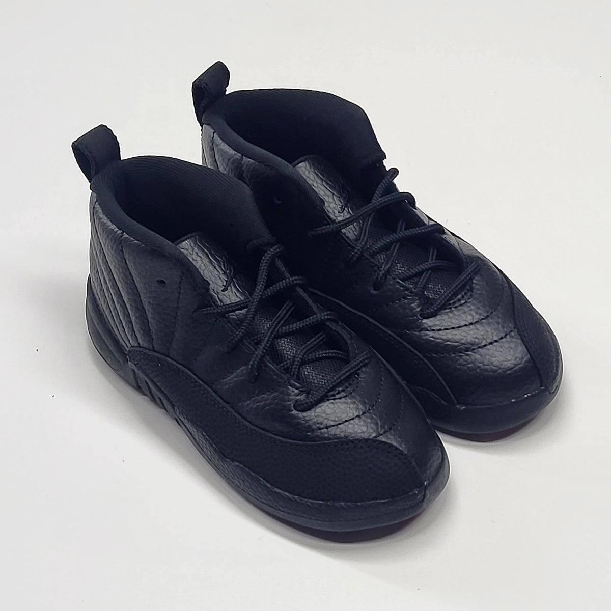 NIKE Jordan 12 Retro Bloodline Kids Sz 10C Black/Varsity Red 151186 003