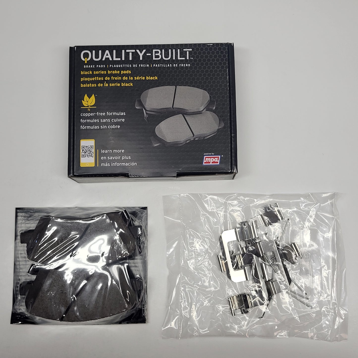 QUALITY-BUILT Ceramic Disc Brake Pad Set Black Front 1003-1912C