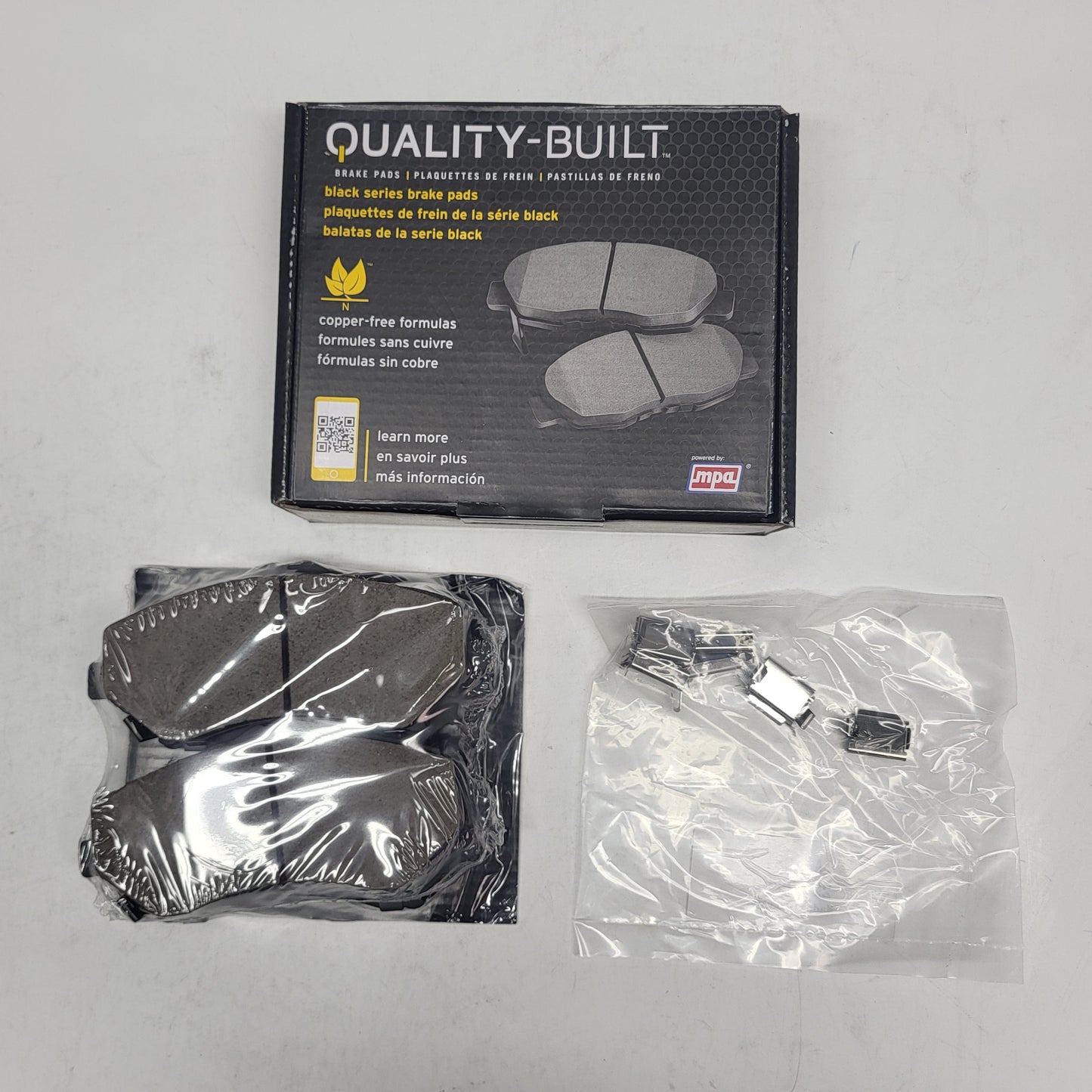 QUALITY-BUILT Ceramic Disc Brake Pad Set Black Front 1003-1273C