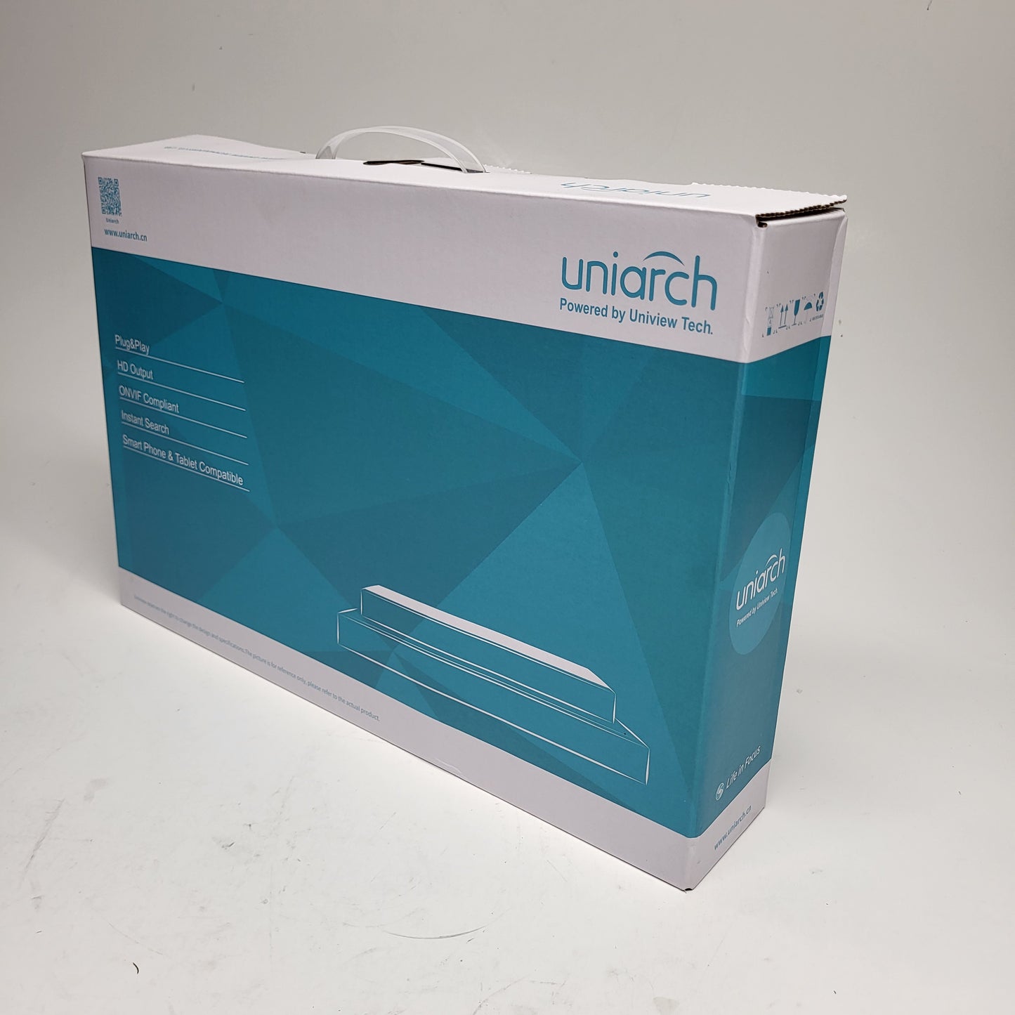 UNIARCH Network Video Recorder E2 Series Supports Up To 8 IP Black NVR108E2P8