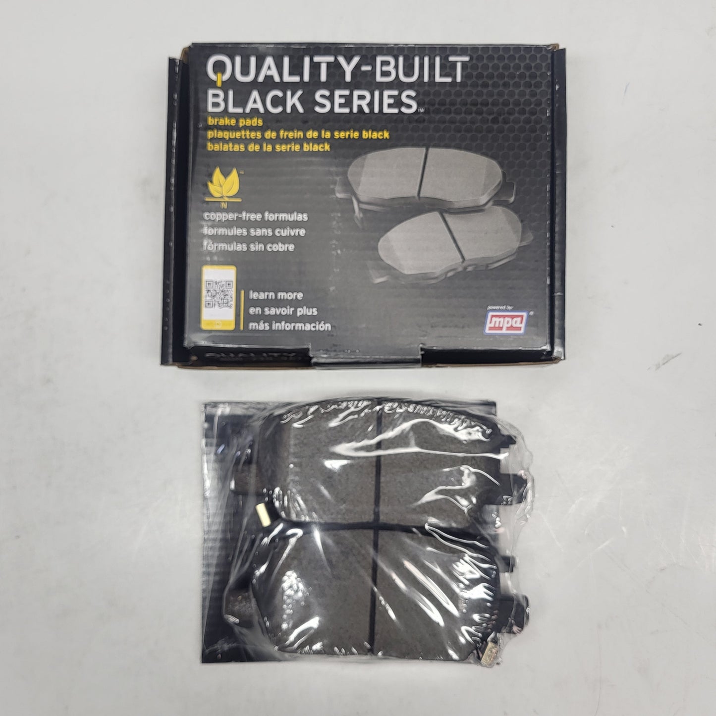 QUALITY-BUILT Ceramic Disc Brake Pad Set Black Front 1003-1913C