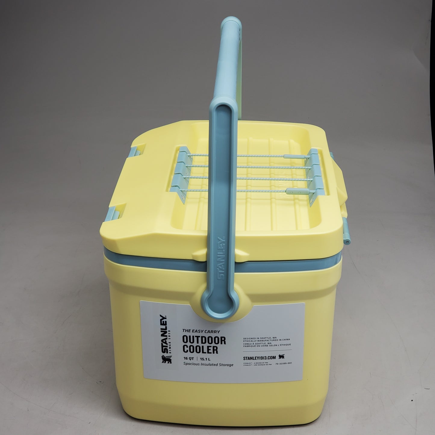 STANLEY Heavy Duty Outdoor Camping Cooler W/ Easy Carry Handle 18 QT Pomelo 10-01623-206