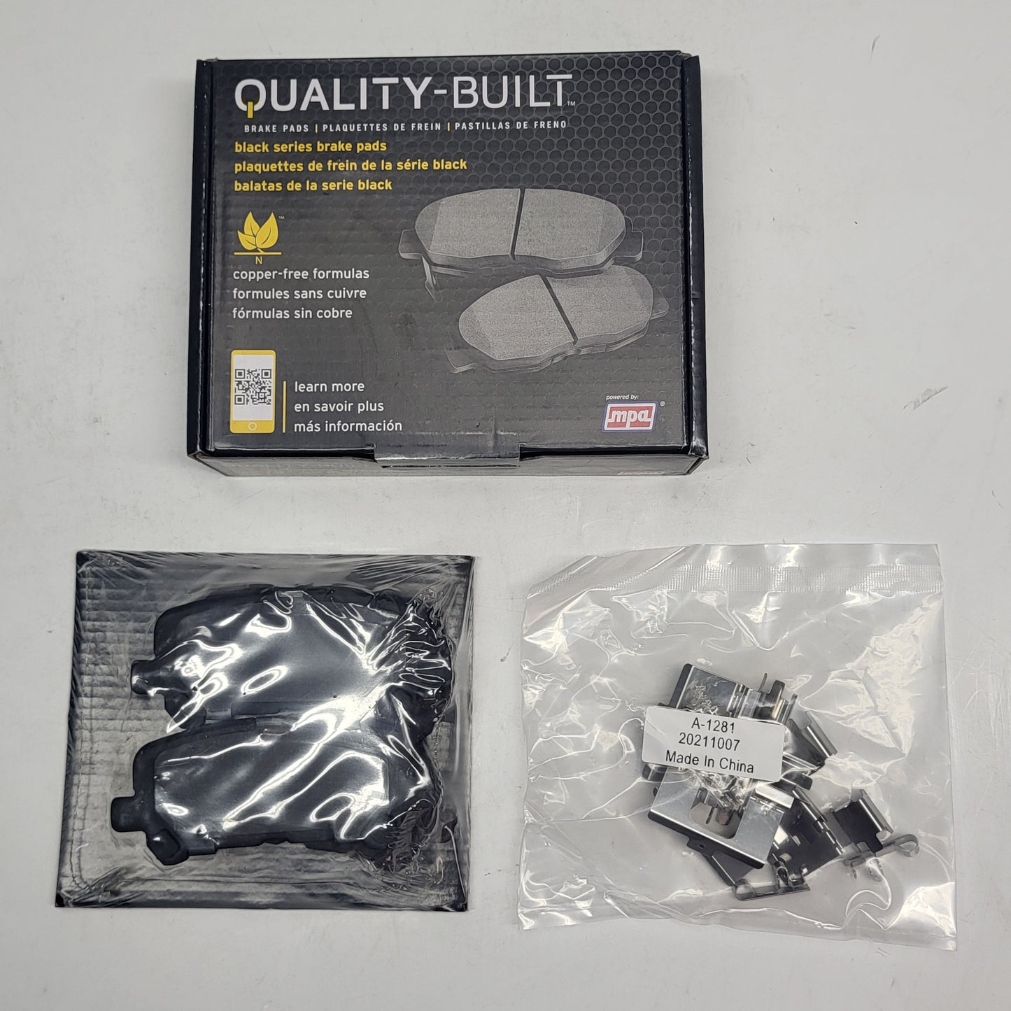QUALITY-BUILT Ceramic Disc Brake Pad Set Black Rear 1003-1281C