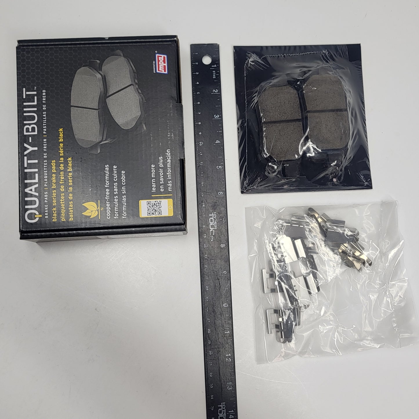 QUALITY-BUILT Ceramic Disc Brake Pad Set Black Rear 1003-1354C