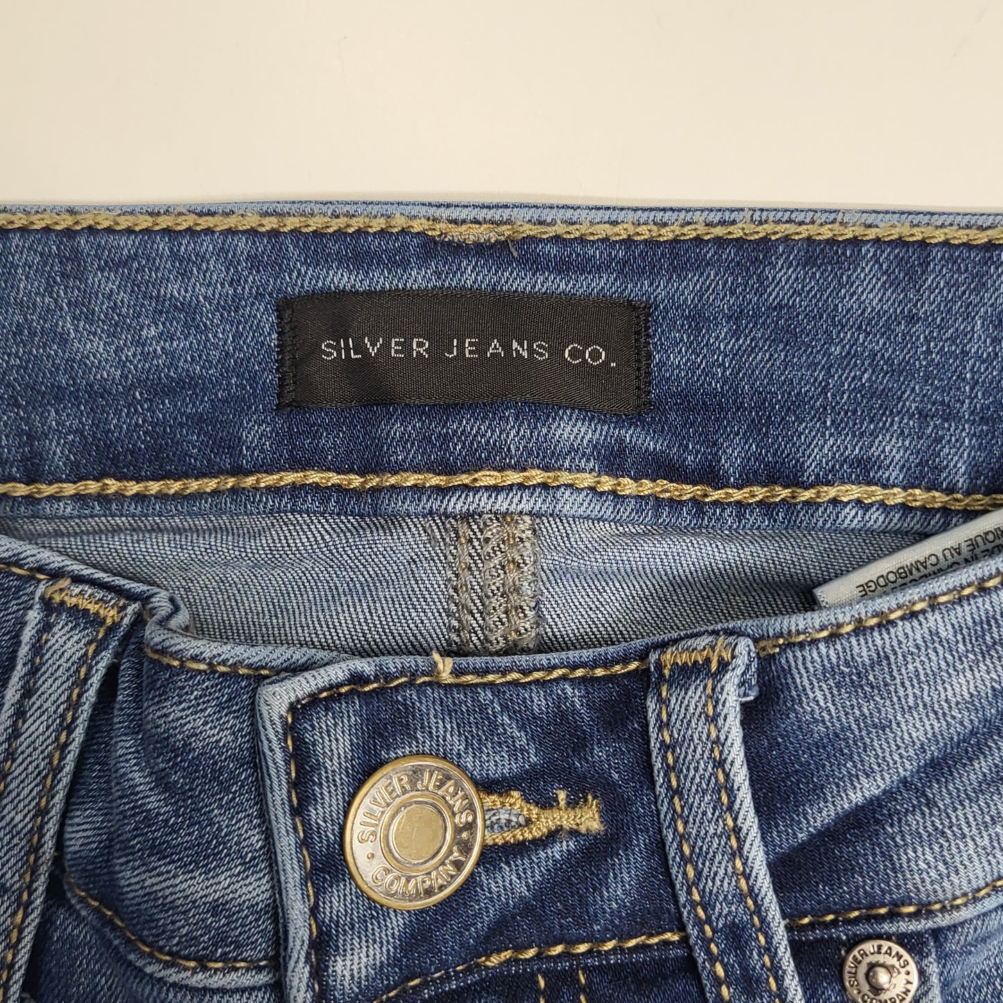 SILVER JEANS CO. Suki Mid Rise Capri Women's Sz 27/23.5 Indigo L43920ecf252