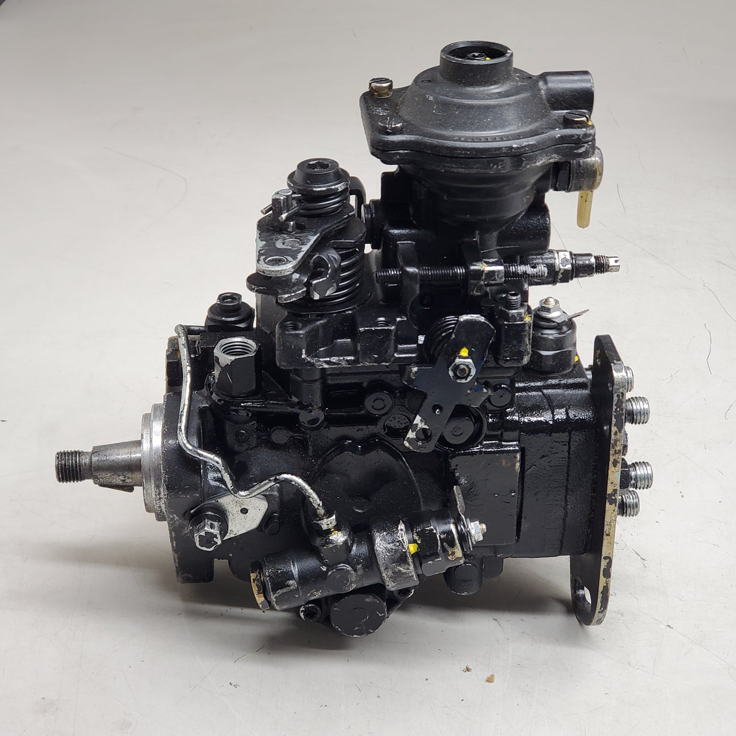 Diesel Fuel Injection Pump DPD59-7307? (For Parts)