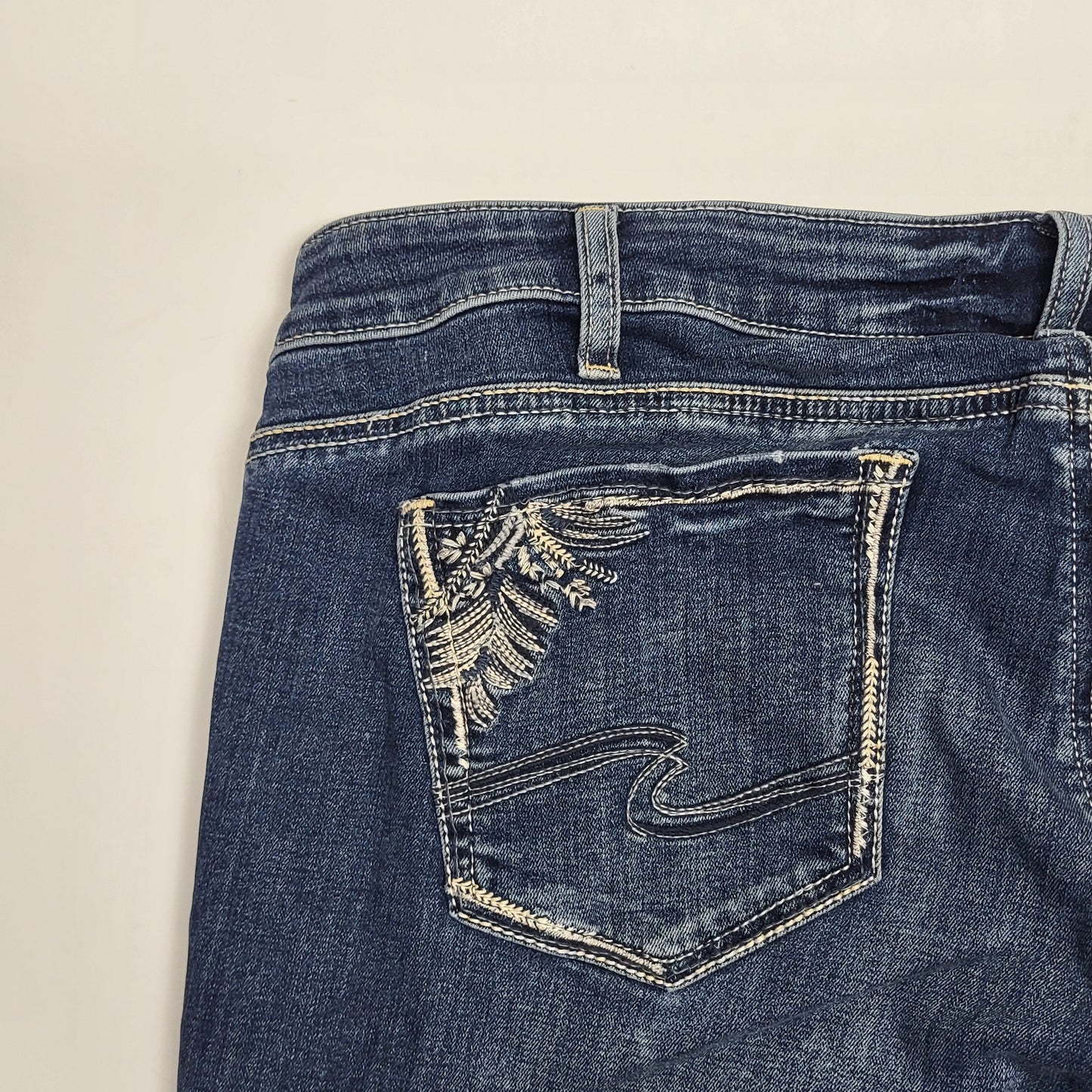SILVER JEANS CO. Silver Jeans Co. Elyse Slim Boot Curvy Fit Women's Sz 18w/33 Indigo W03601ecf381