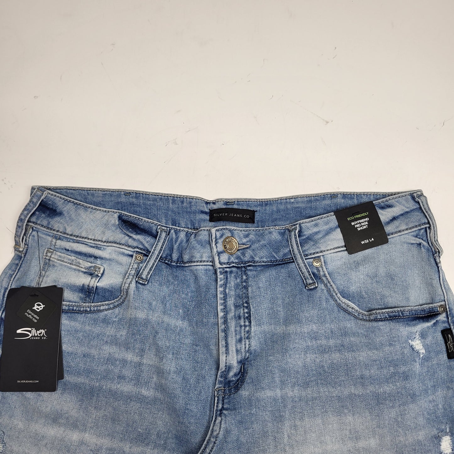SILVER JEANS CO. Boyfriend Short Eco-Friendly Sz 32/4 Indigo L53623EAF172