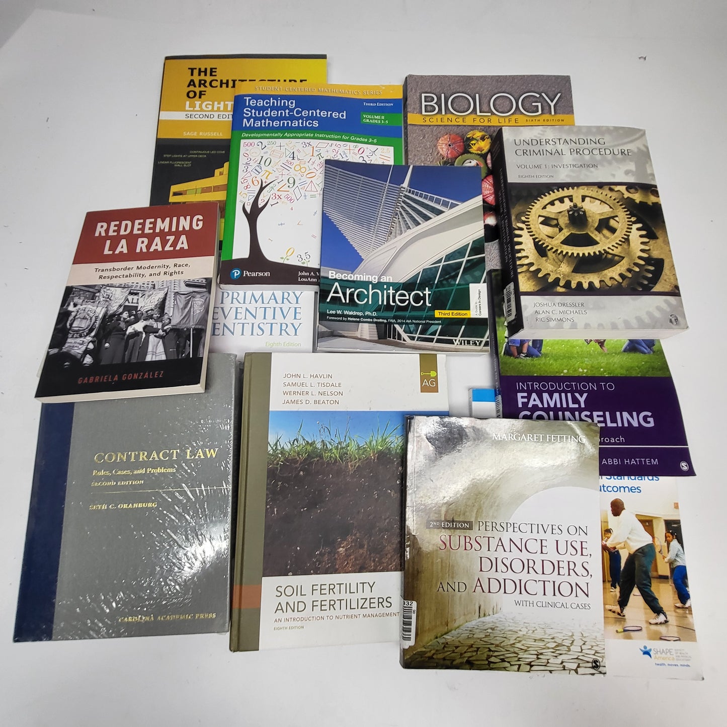 ZA@ Box of Assorted Textbooks Hardback & Paperback (Used/As-Is)