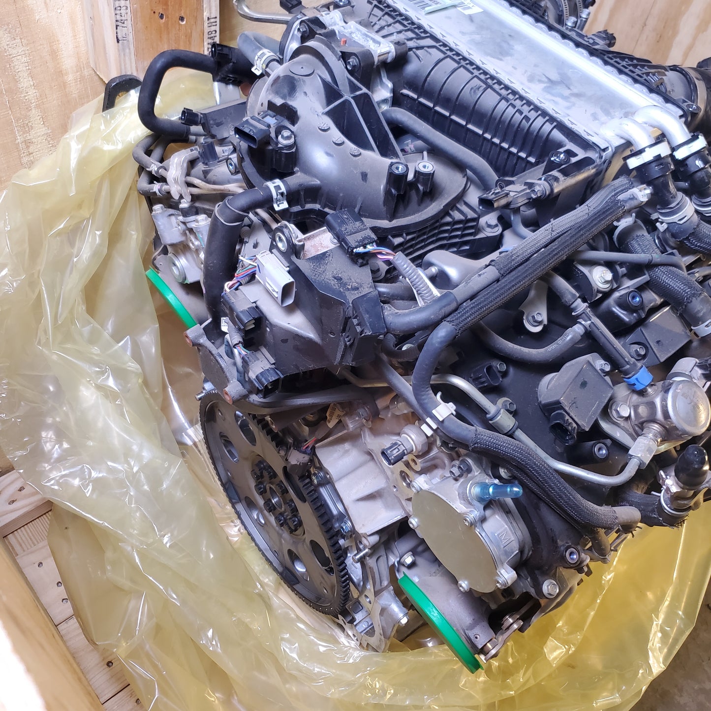 TOYOTA Tundra Engine Assembly L Flyw V35a-k83 04004-23370 (Used As-Is Turns Over)