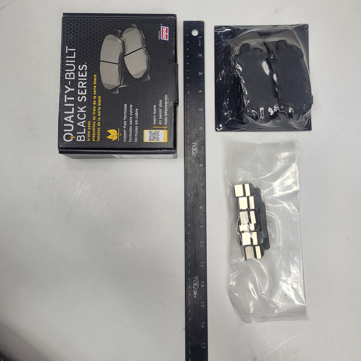 QUALITY-BUILT Ceramic Disc Brake Pad Set Black Rear 1003-1430BC