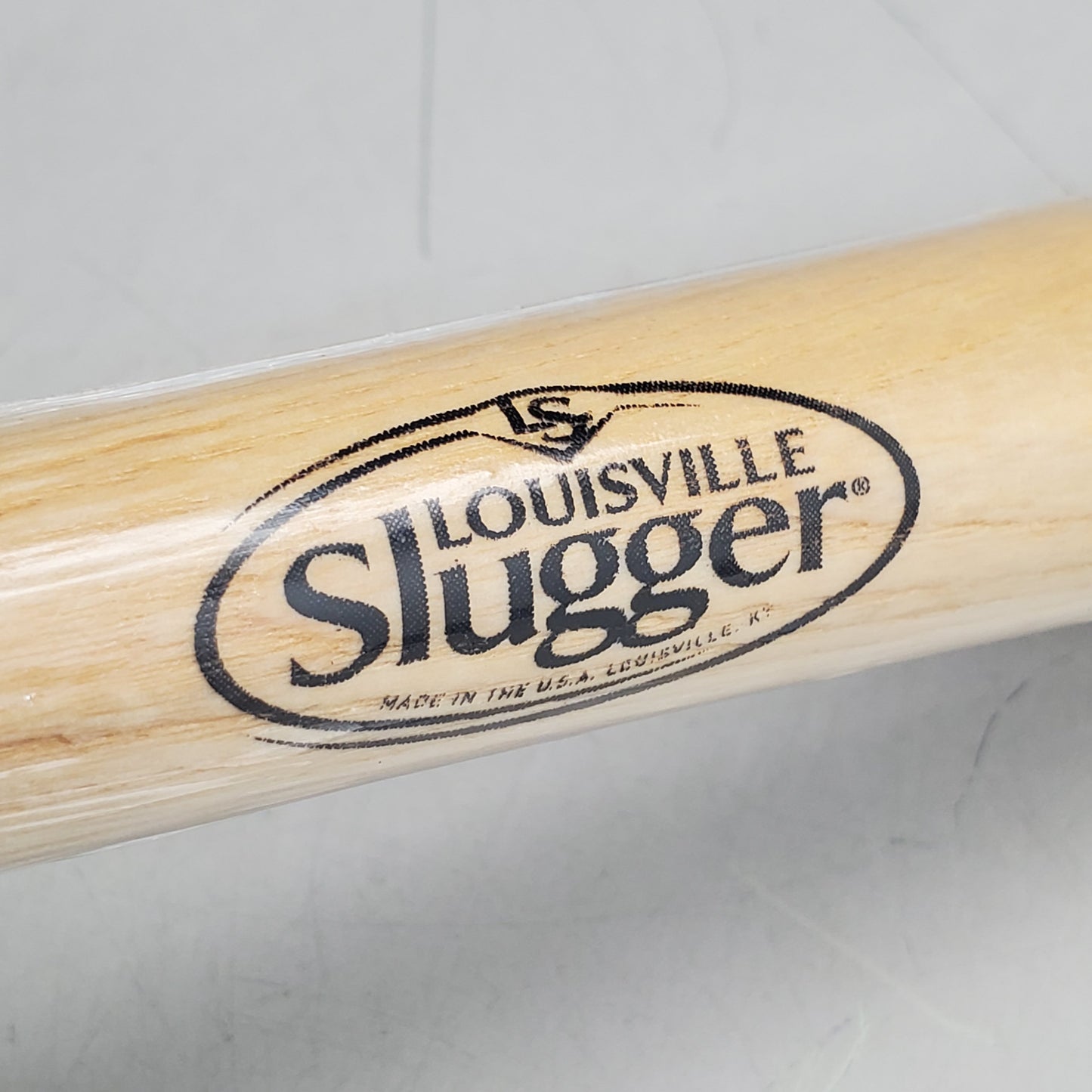 LOUISVILLE SLUGGER (2 Pack) Miniature Wood Bat 18" Raw WBL263801018