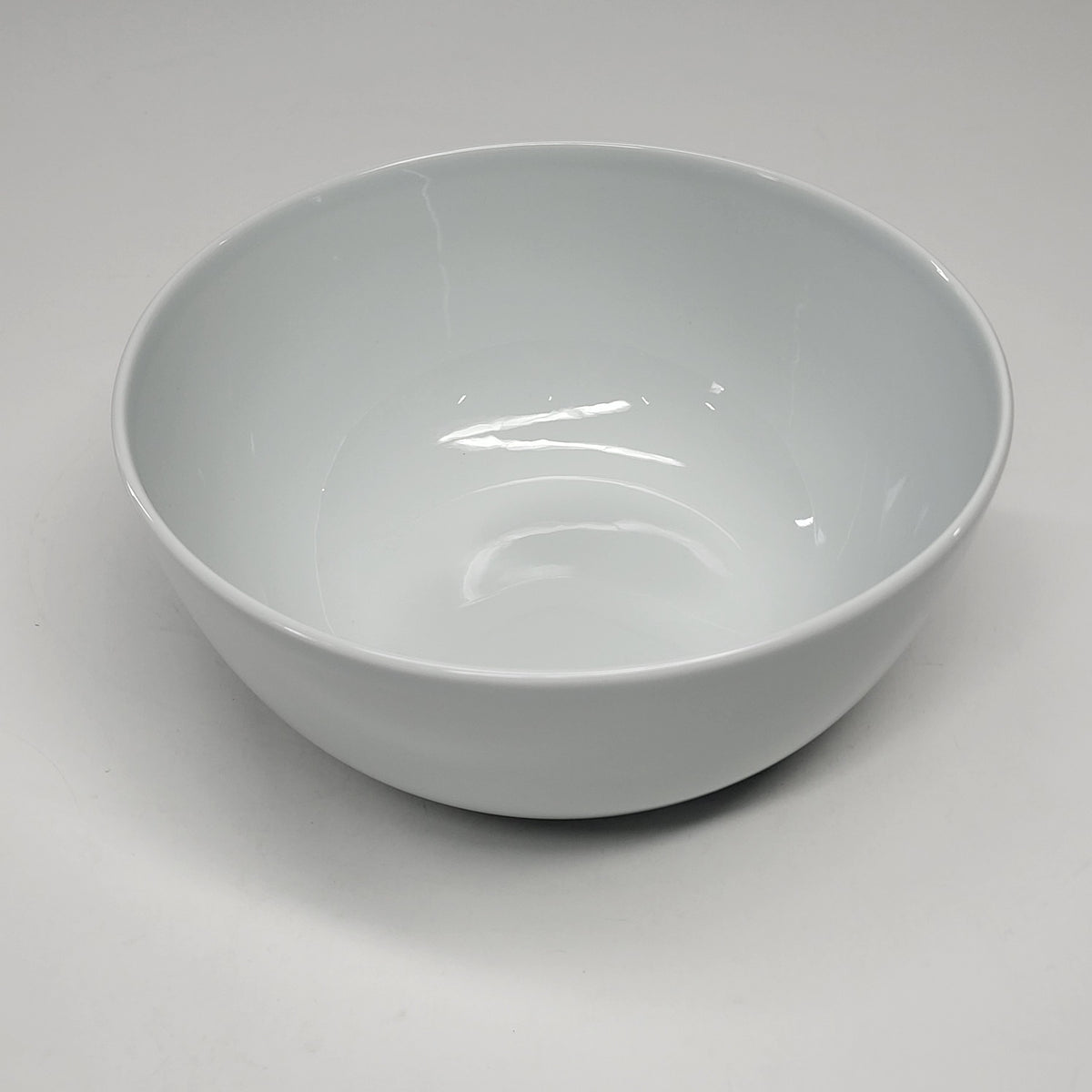 APILCO  Tuileries Porcelain Salad Medium Serving Bowl   9" All White