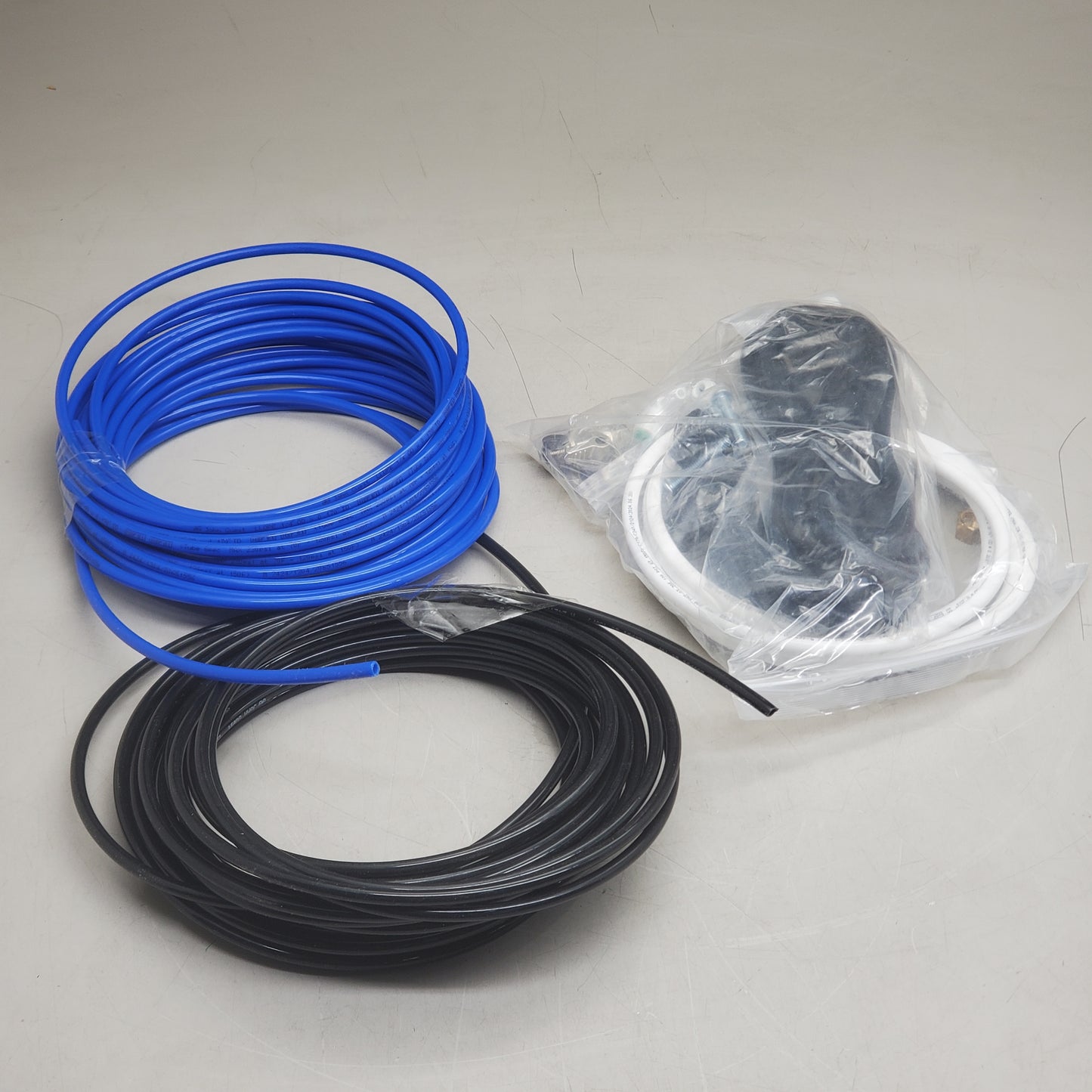 FLOWATER Premium Refill Station for Offices, Breakrooms & Garages Blue / White FW-3000HB0