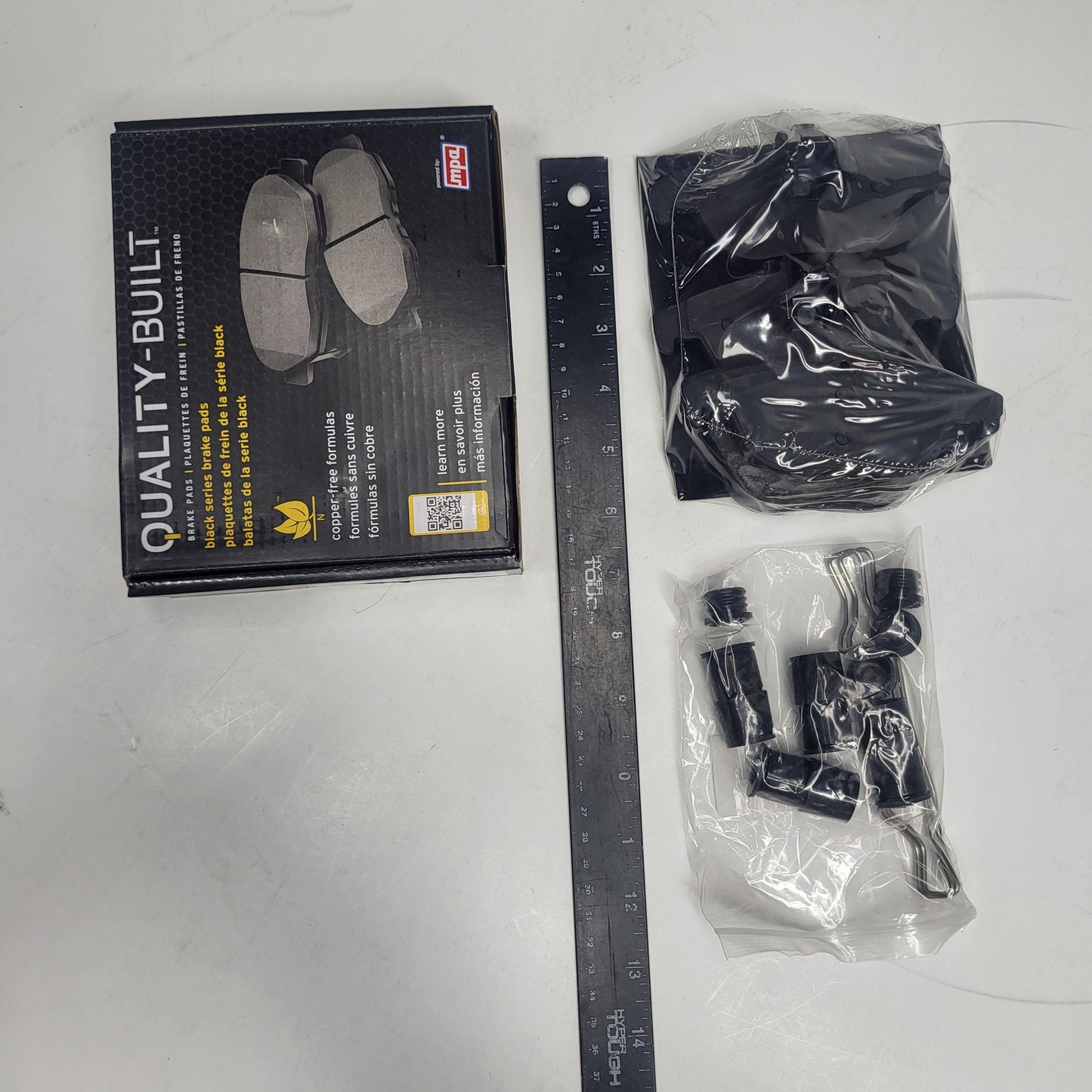 QUALITY-BUILT Semi-Metallic Disc Brake Pad Set Black Rear 1003-1341M