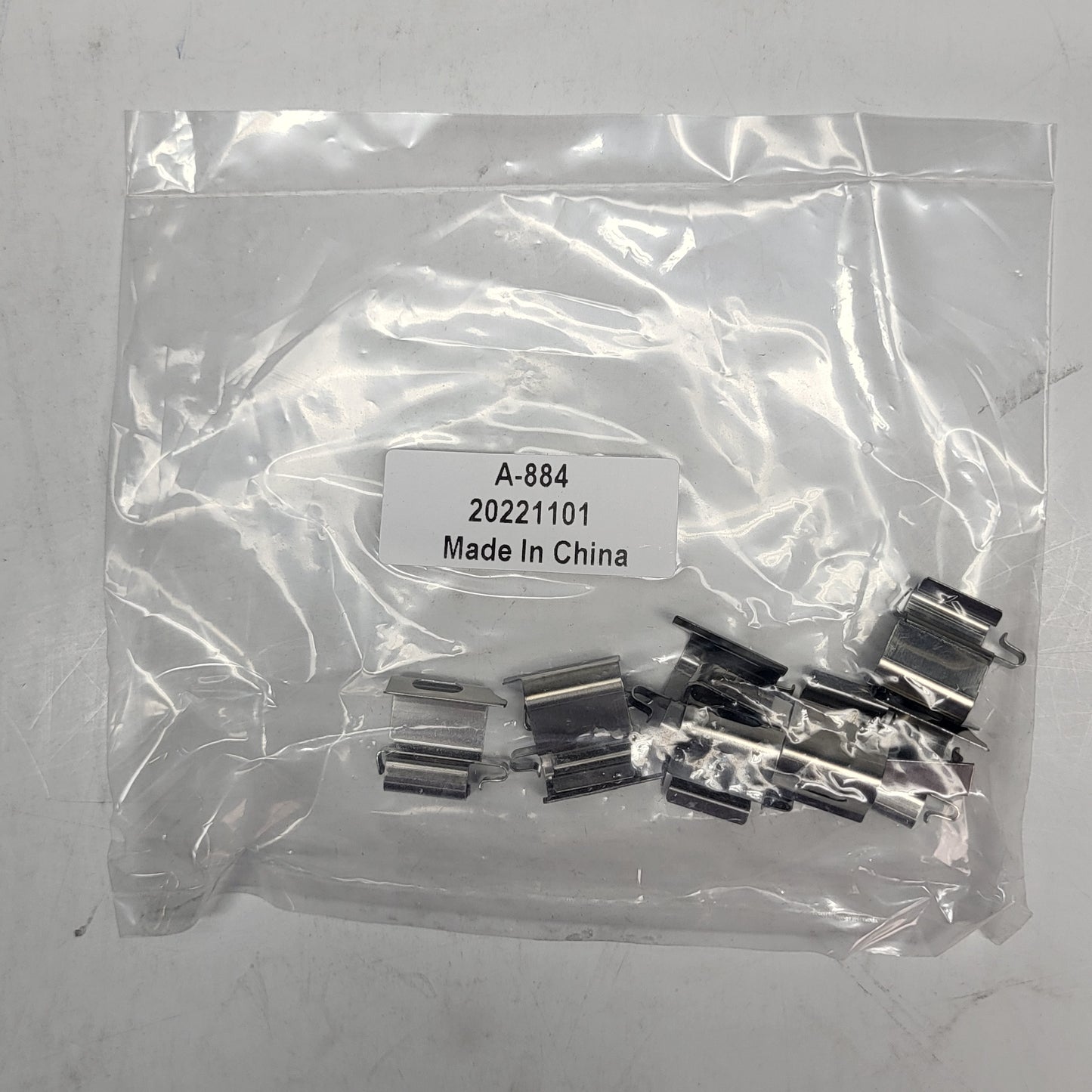QUALITY-BUILT Ceramic Disc Brake Pad Set Black Front 1003-0884C