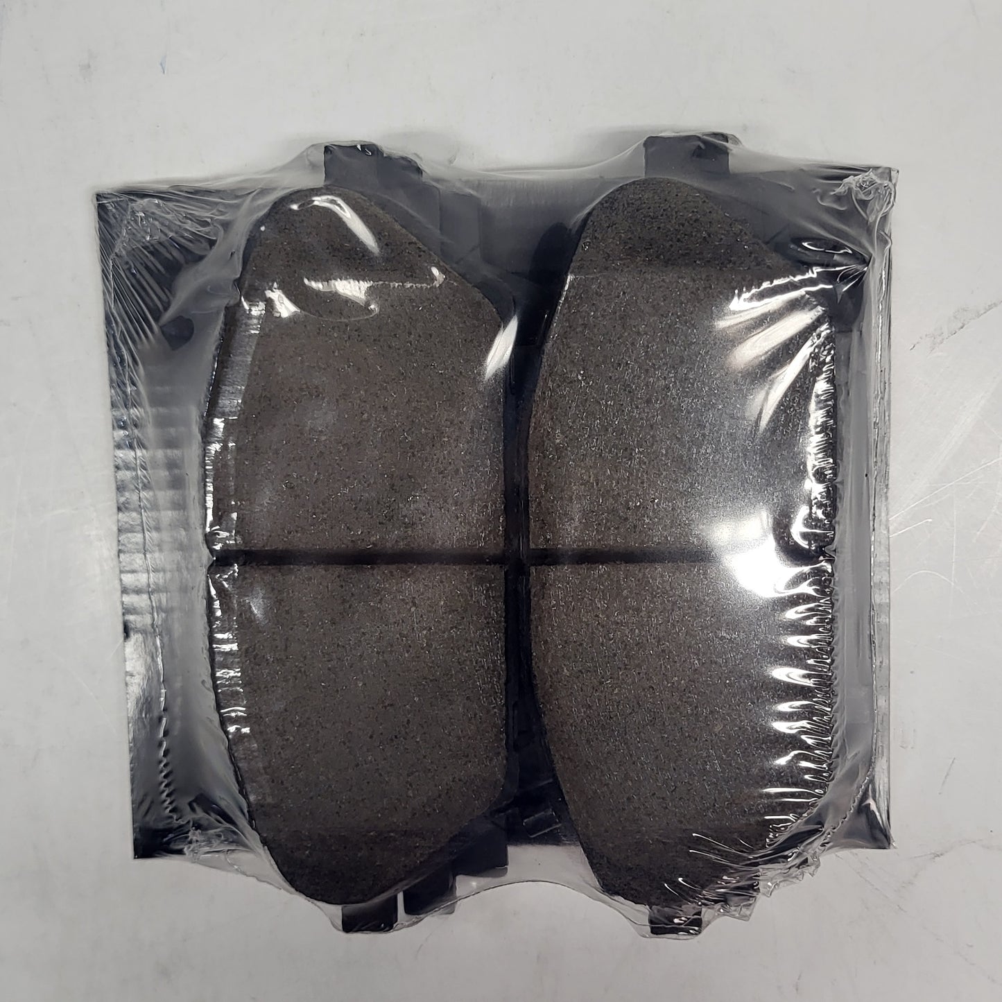QUALITY-BUILT Ceramic Disc Brake Pad Set Black Front 1003-1728C